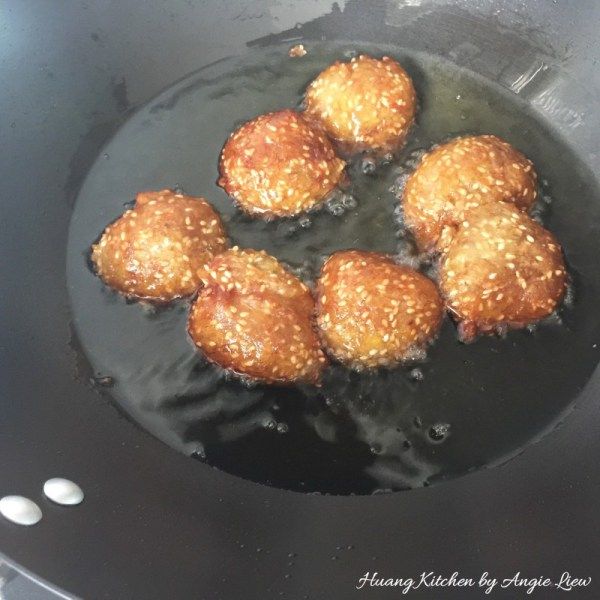 Easy Banana Fritter Balls 14 Steps With Pictures Instructables