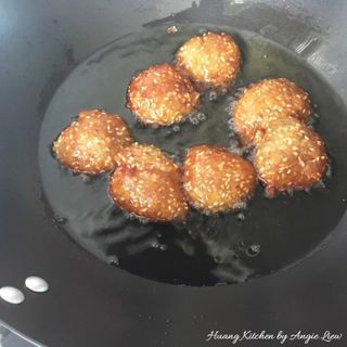 Easy Banana Fritter Balls 14 Steps With Pictures Instructables
