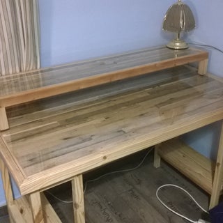 Make Your Own Reclaimed Wood Pallet Coat Rack and Shelf