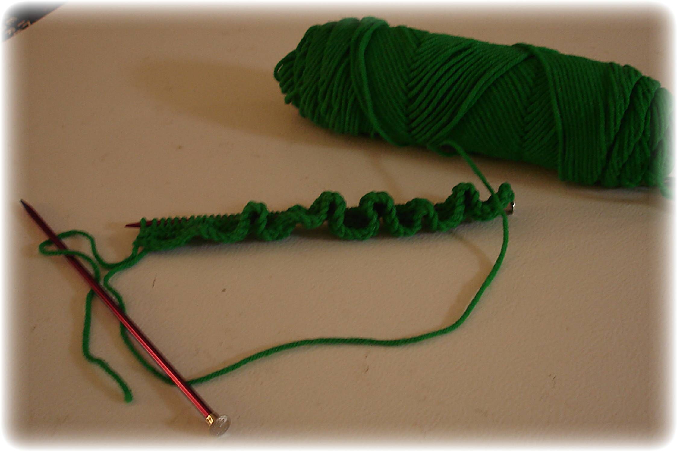 How to Knit a 'proper' English Tea Cosy! 12 Steps (with Pictures