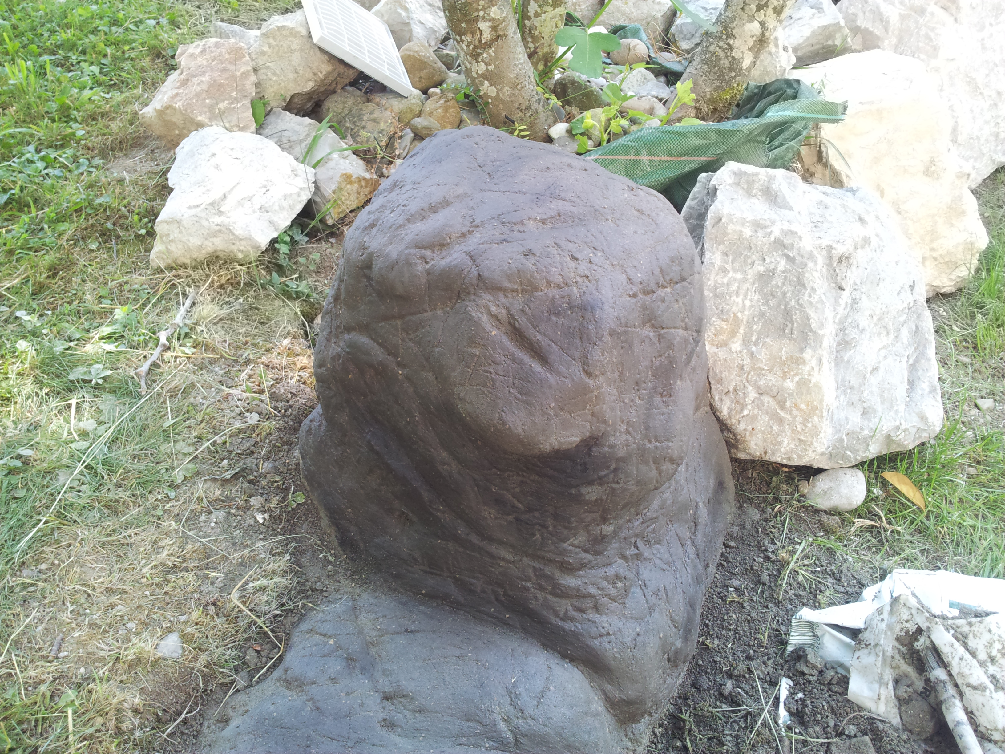 Concrete Rocks and Sculptures 12 Steps Instructables