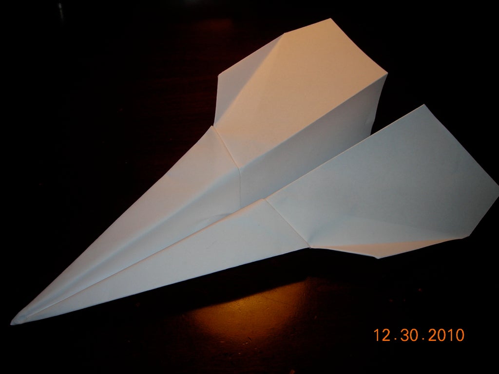 How To Make The World's Fastest Paper Airplane : 7 Steps - Instructables