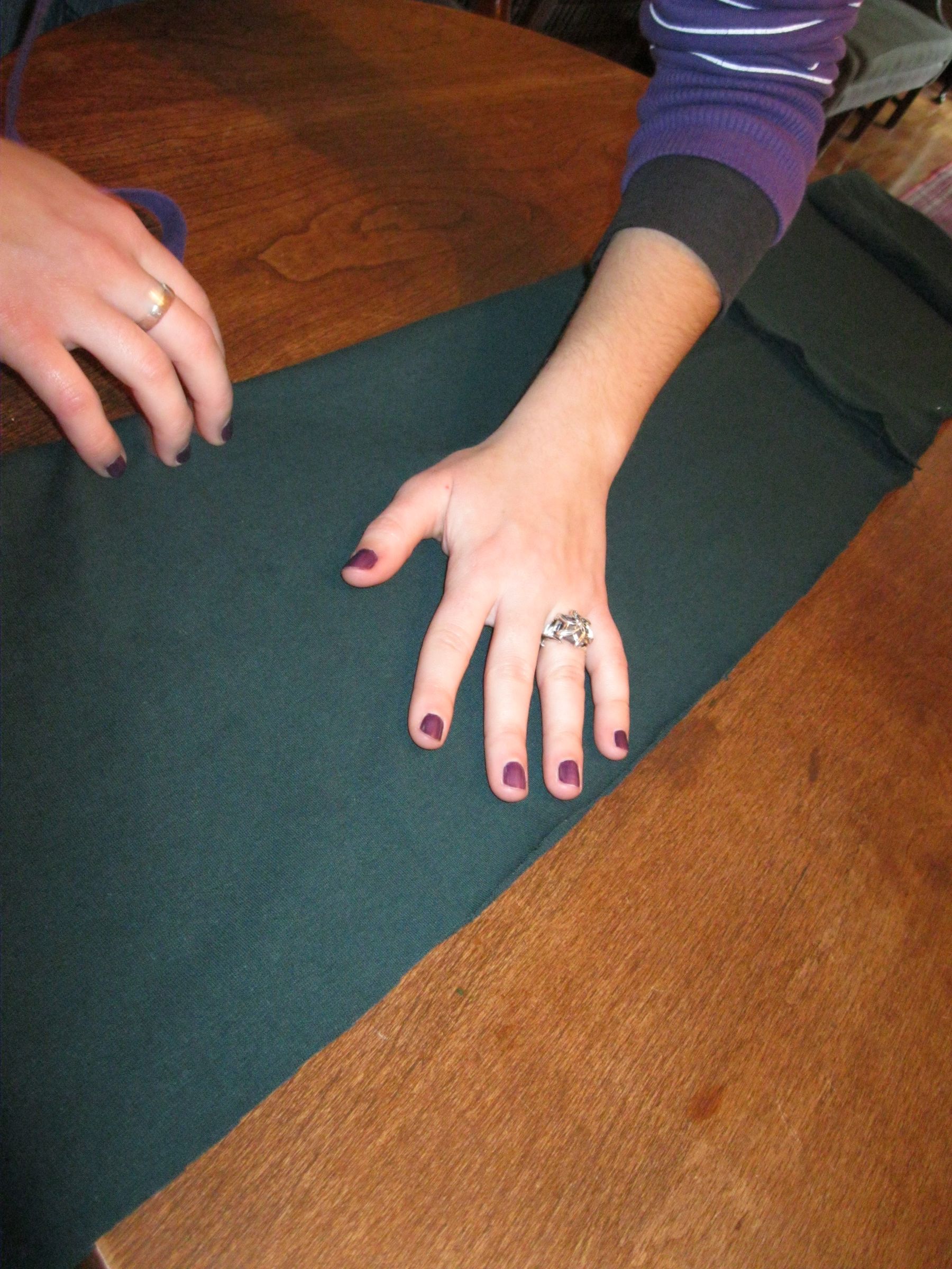 Mobius Scarf (aka Infinity Scarf) 4 Steps Instructables