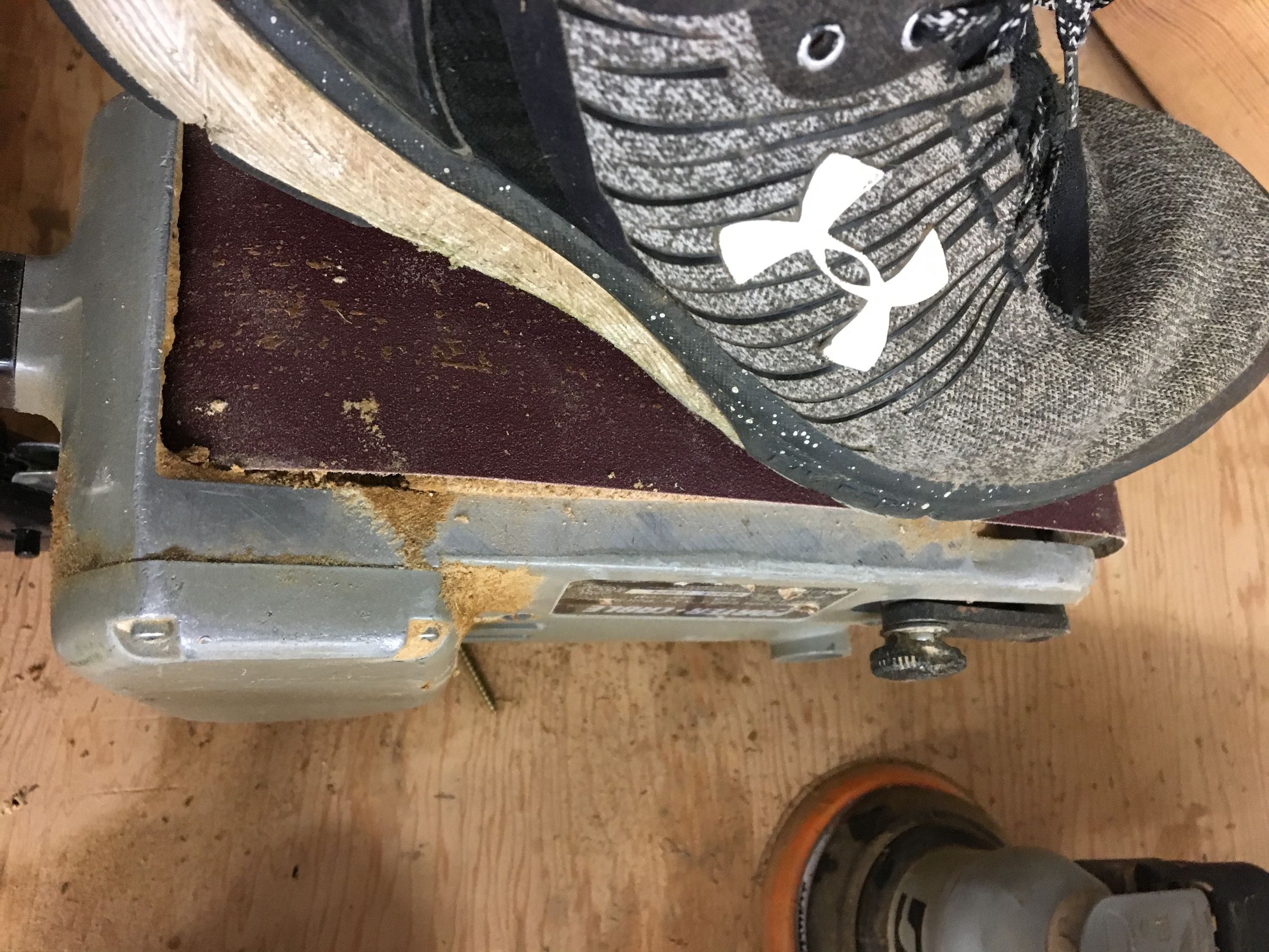 How to Clean a Sanding Belt Instructables