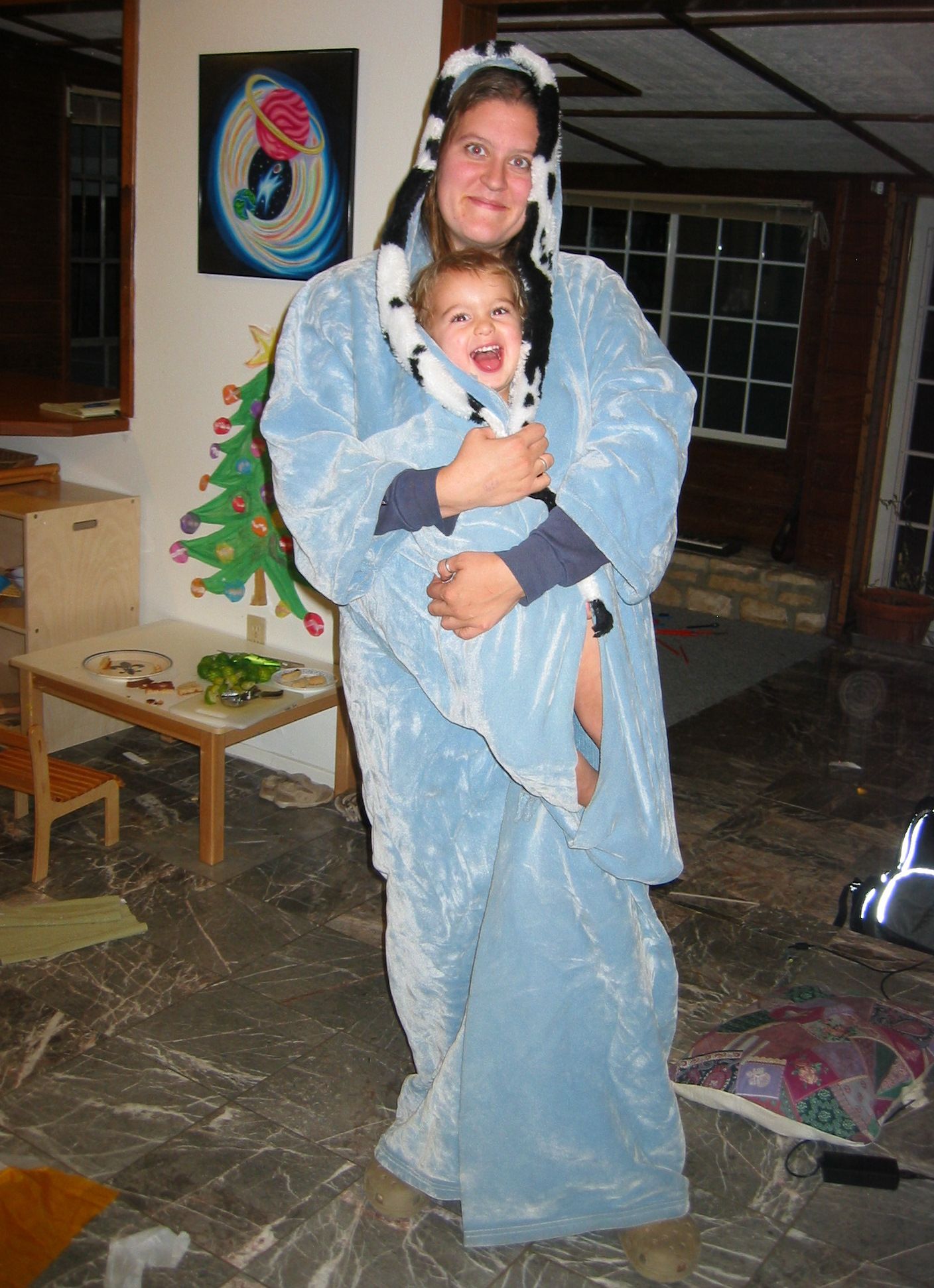 Instant Cozy Kimono Robe Made From Blanket 4 Steps Instructables