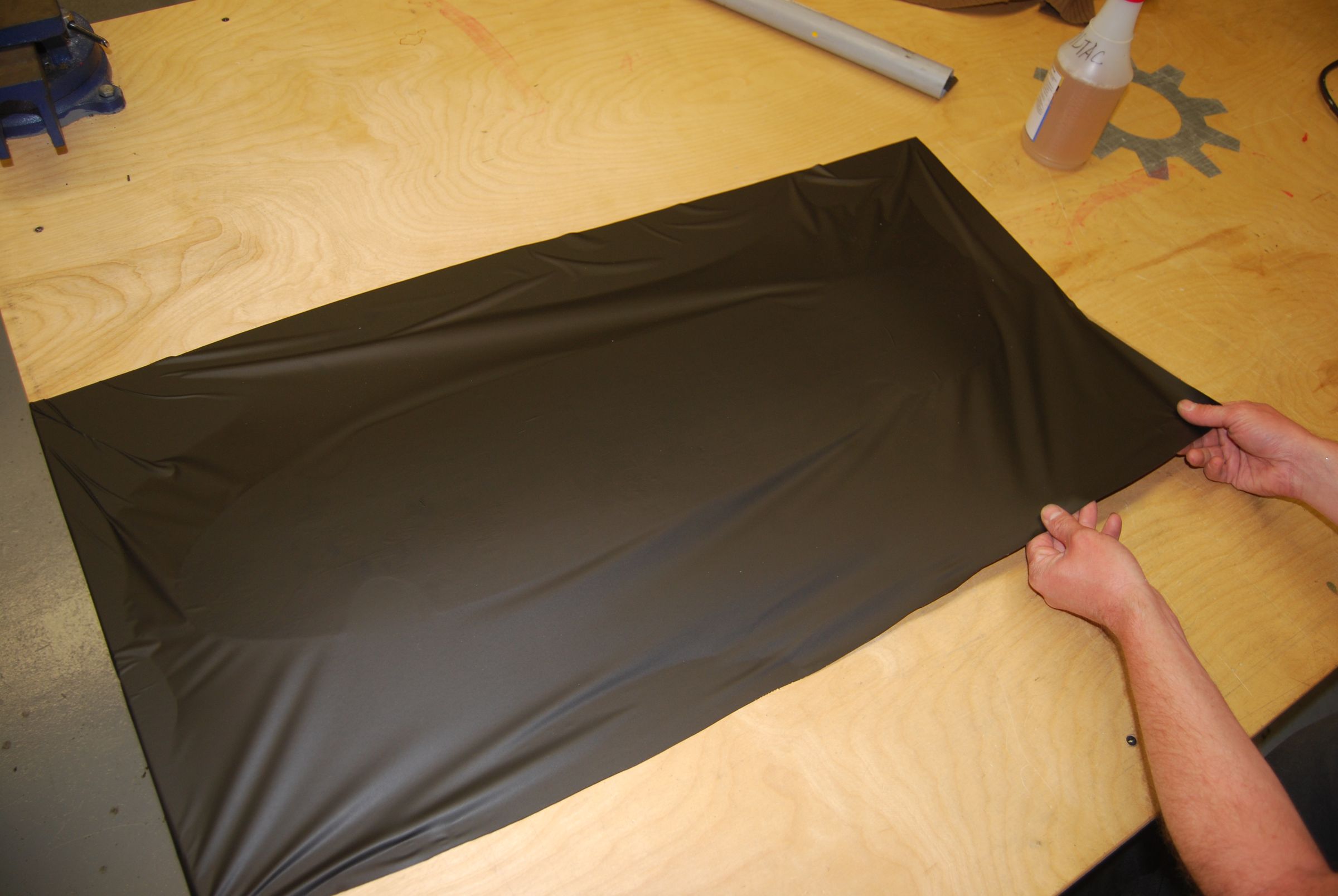 Applying Vinyl to Curved Surfaces 4 Steps (with Pictures) Instructables