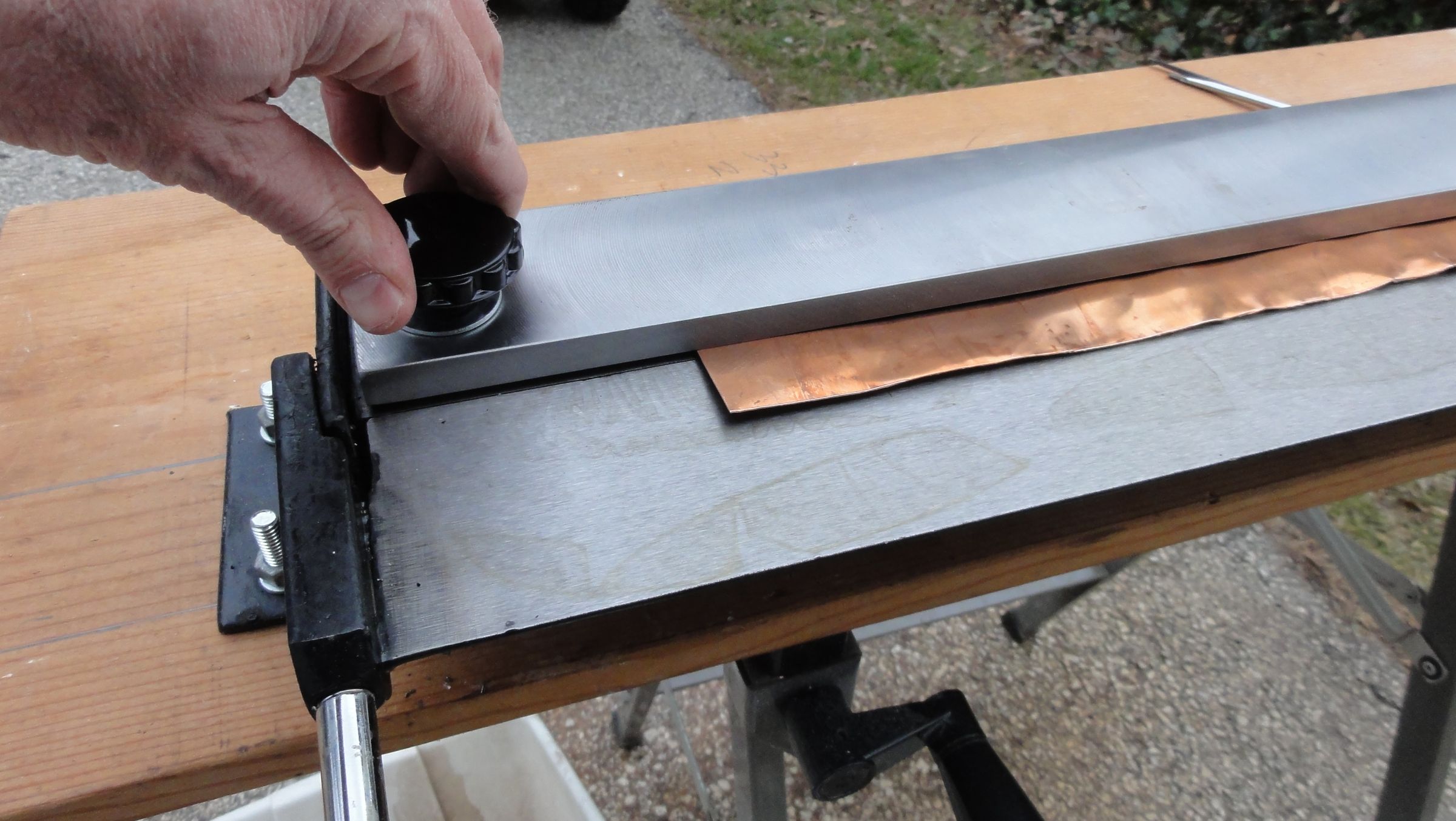 Improved Harbor Freight Metal Bending Brake 4 Steps Instructables