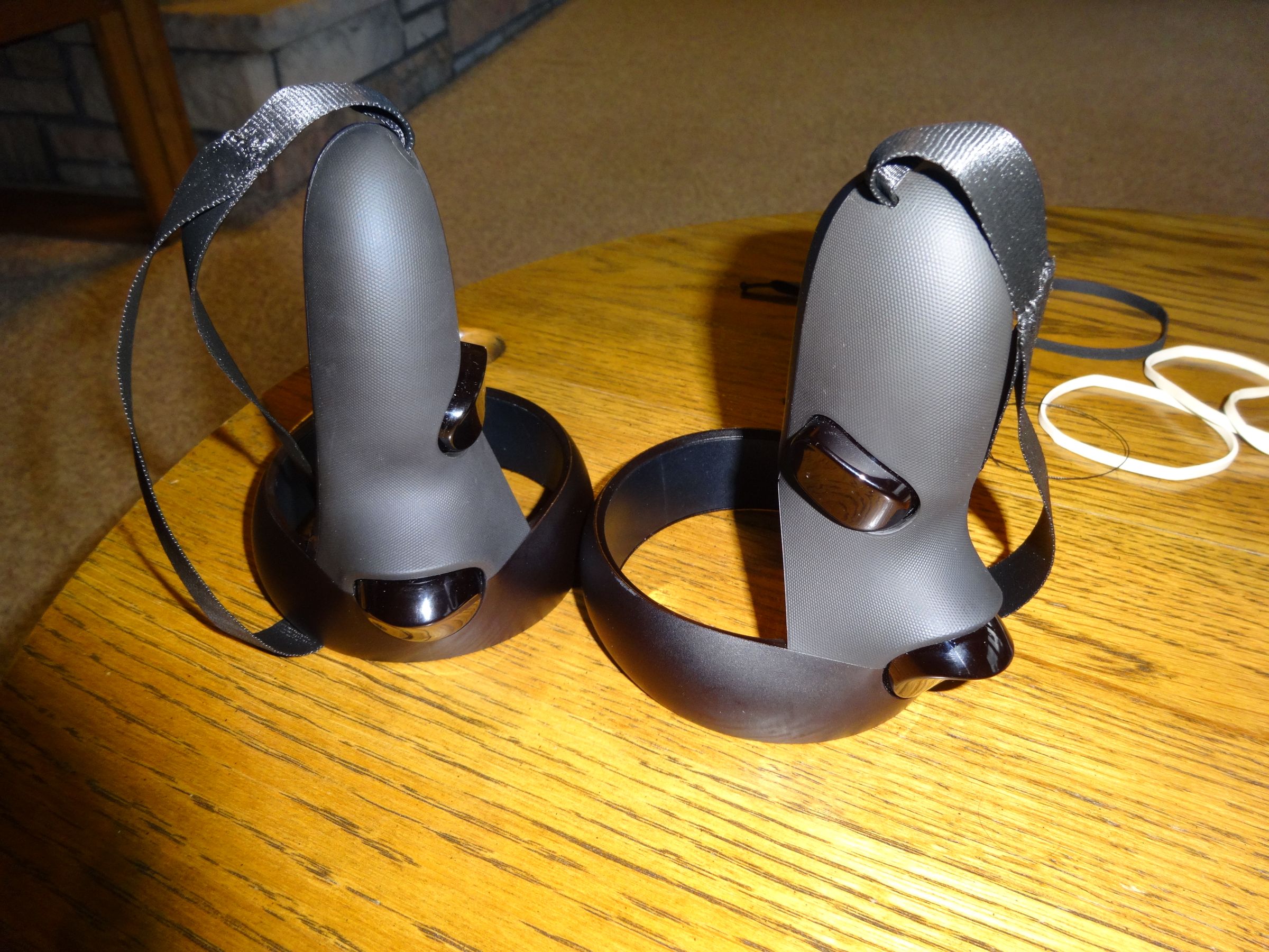 Oculus Controller Custom Strap Grip 6 Steps Instructables