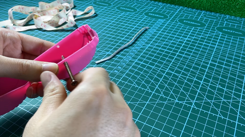 Using Screw to Drill Hole