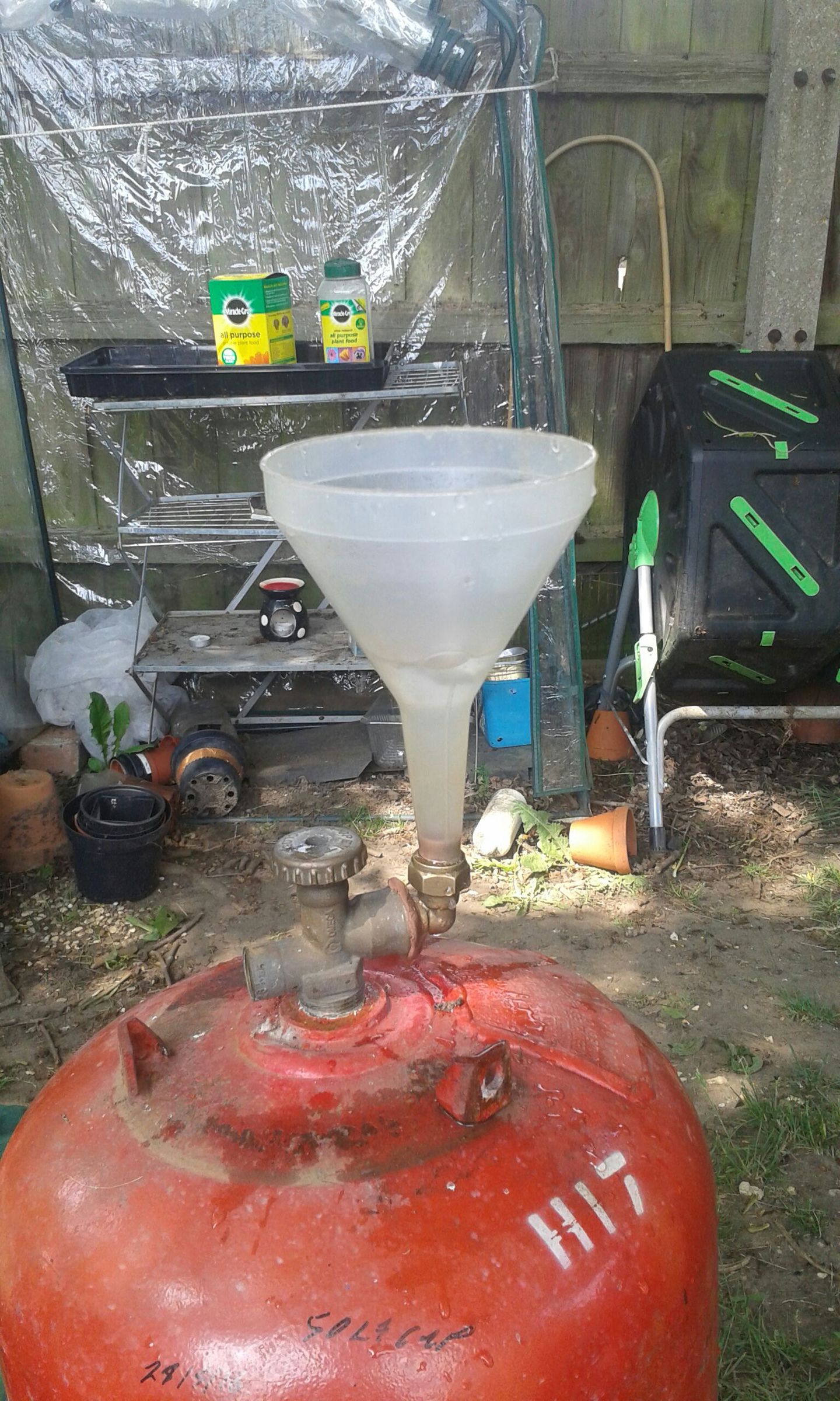 Purging a Gas Cylinder 6 Steps (with Pictures) Instructables