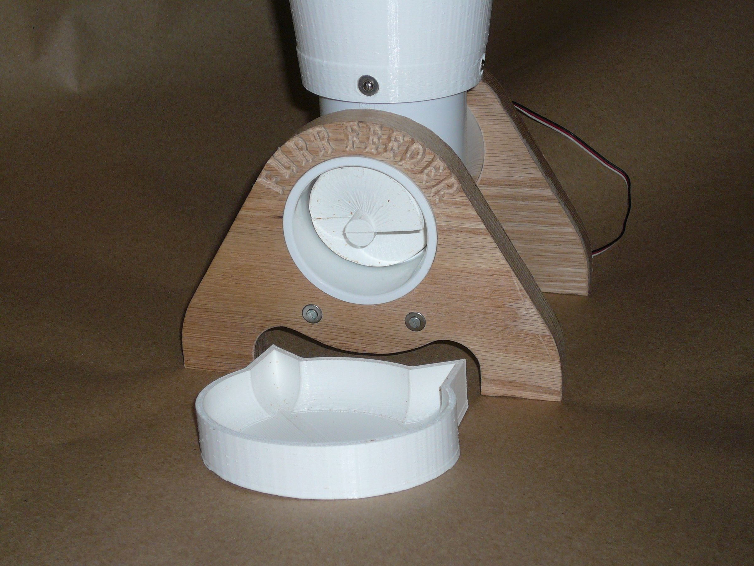 Pet Feeder 4 Steps (with Pictures) Instructables