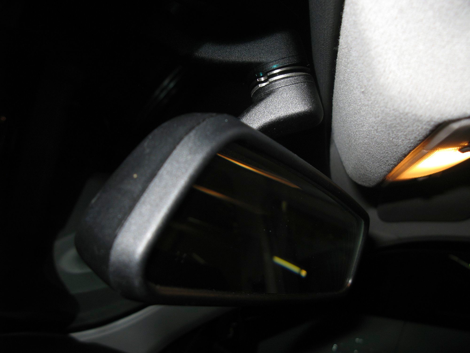 Reattaching Rear Vew Mirror to the Windshield 10 Steps (with Pictures