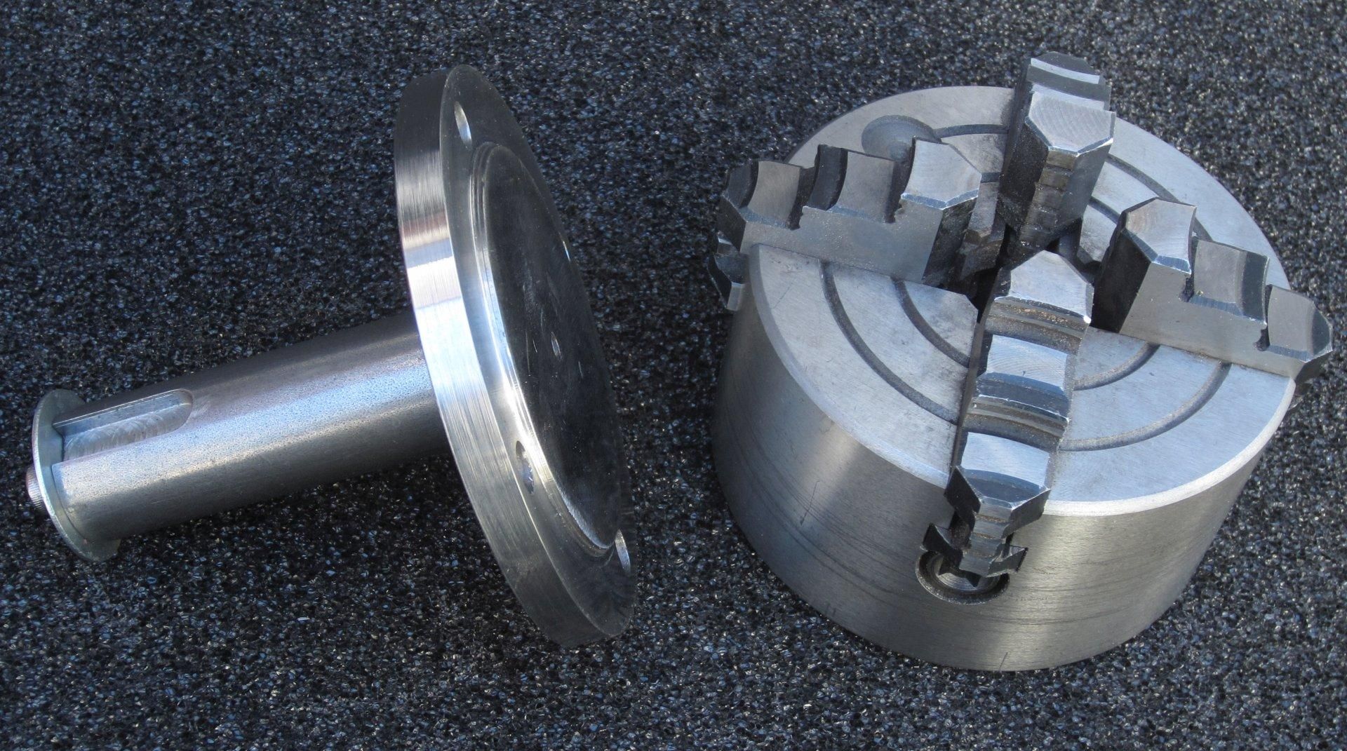 Combined Dividing Head and Rotary Table Step Indexer. 6 Steps (with