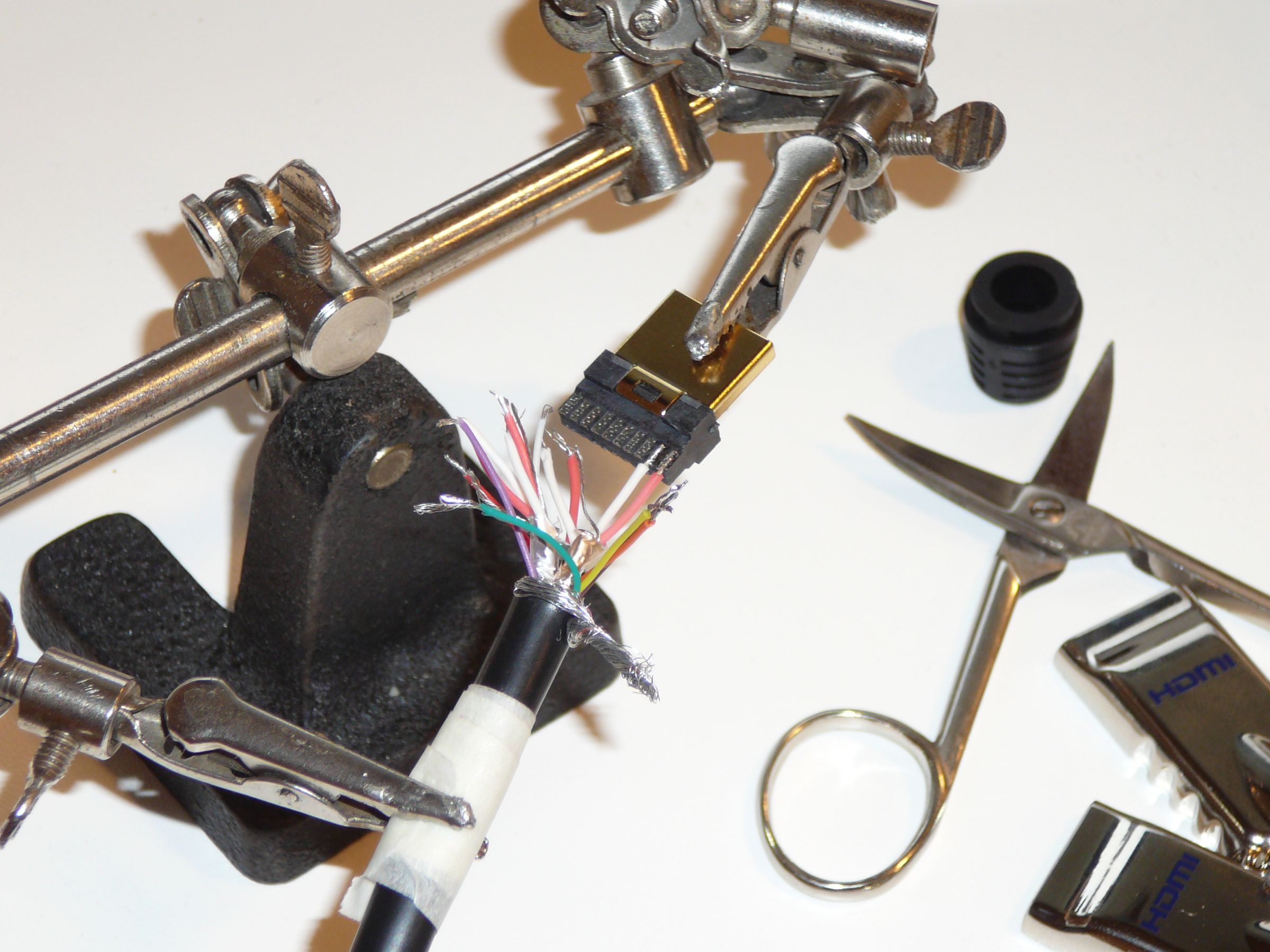 Repair a Hdmi Cable 6 Steps (with Pictures) Instructables