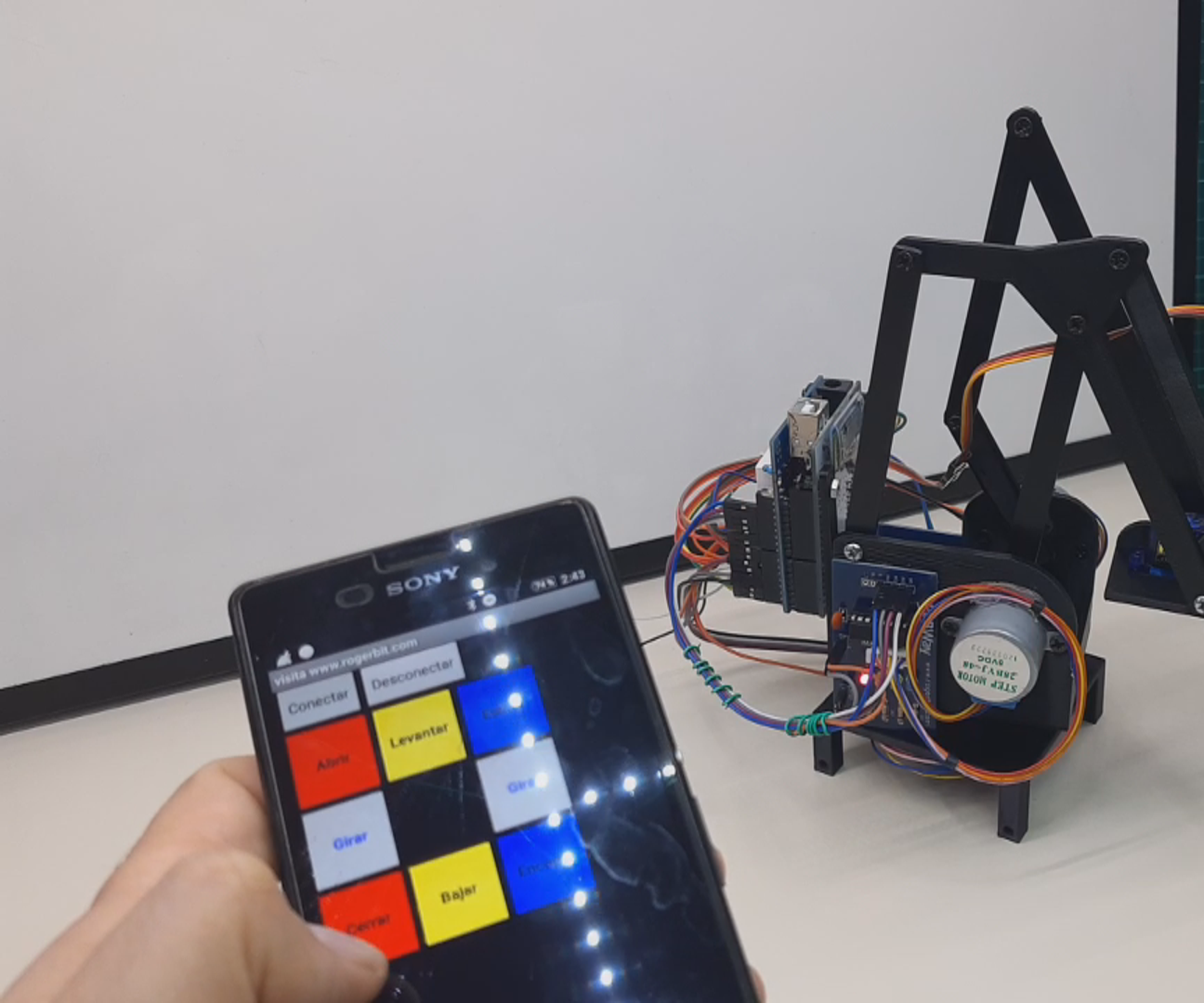 3d robotic arm with bluetooth controlled stepper motors DIY Project DIY Project Image