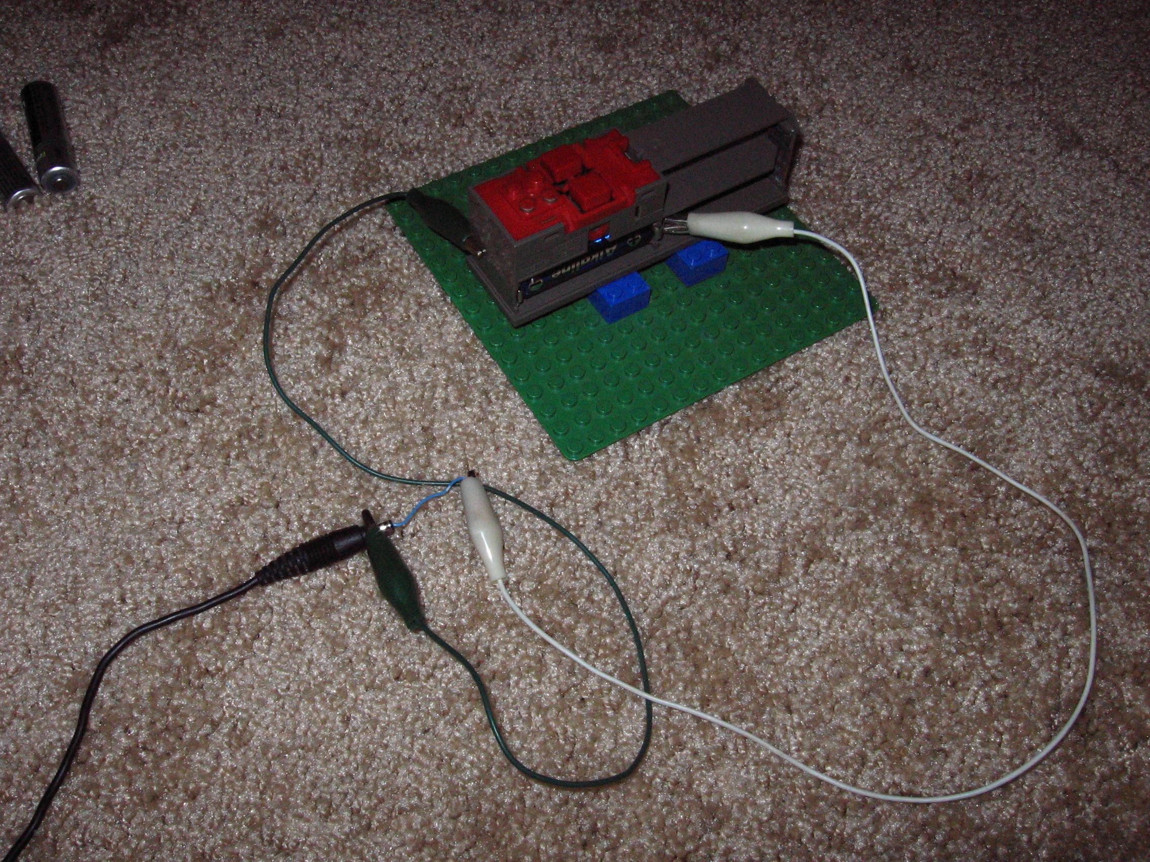 Easily Recharge Alkaline Batteries! 6 Steps Instructables