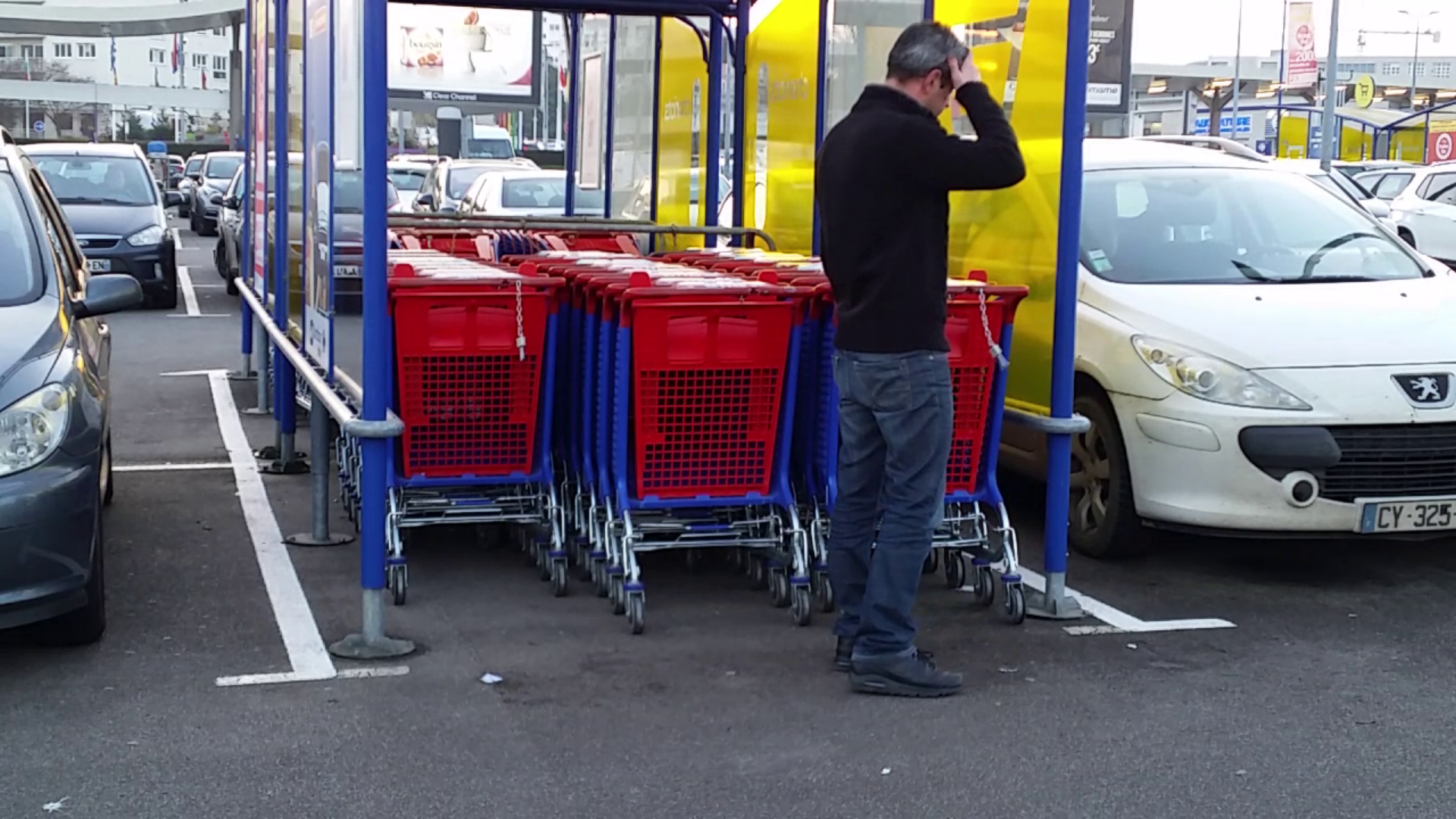 Take a Shopping Cart Without Coin Instructables