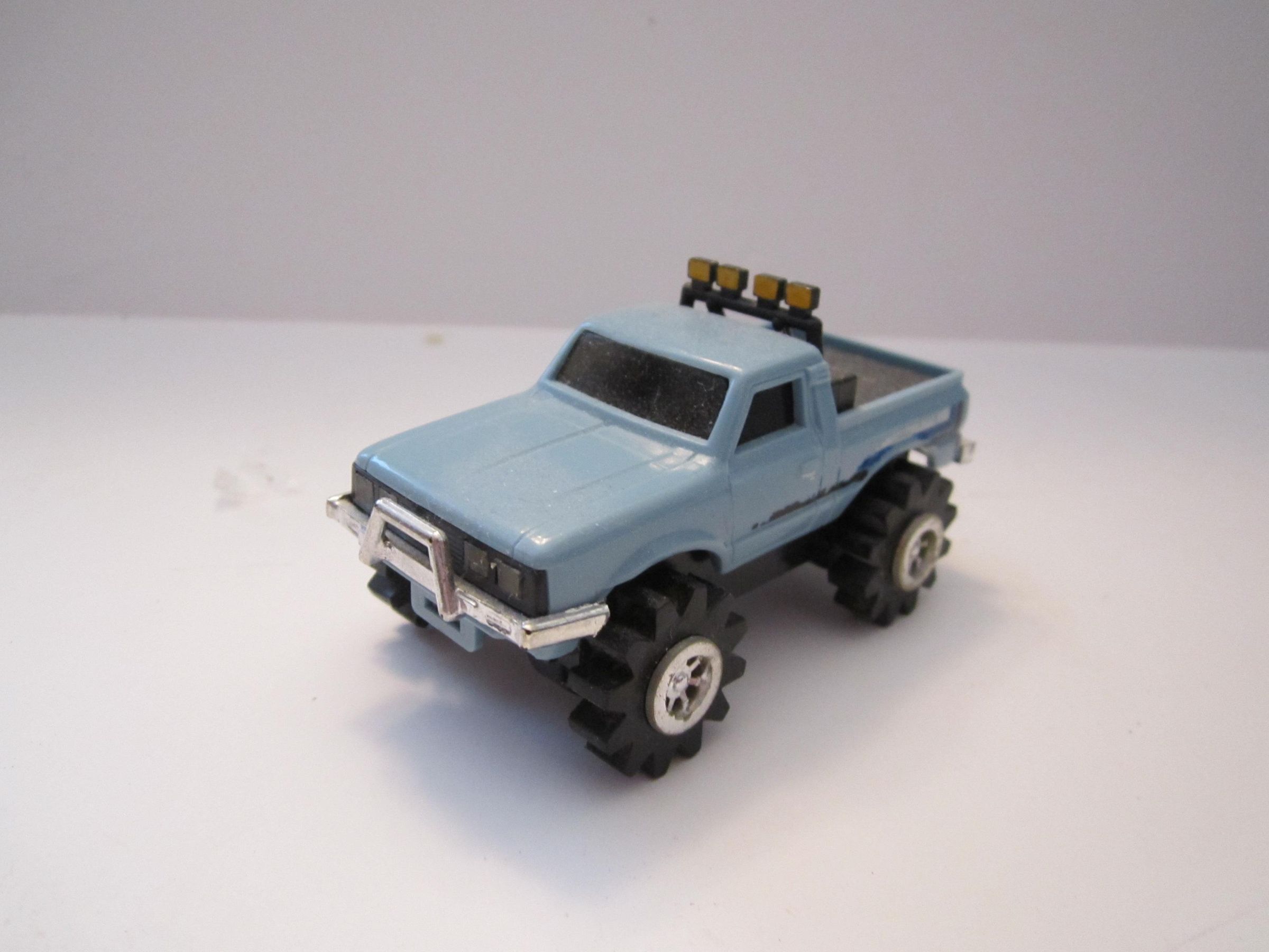 Resurrect an 80s Stomper