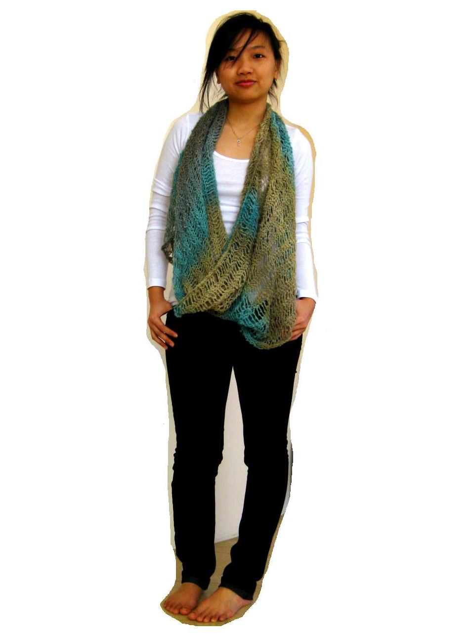 Scarf Wrap Beach Cover or Shawl Never been worn campestre.al.gov.br