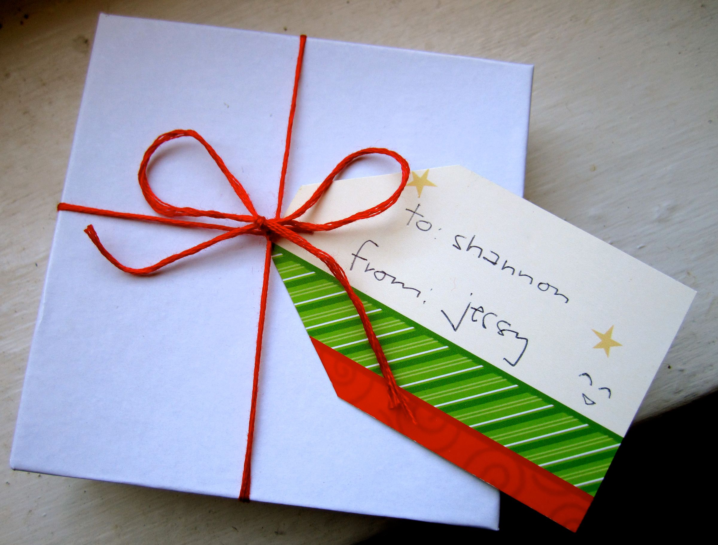 Recycle Christmas Cards Into Gift Tags! 5 Steps (with Pictures) Instructables