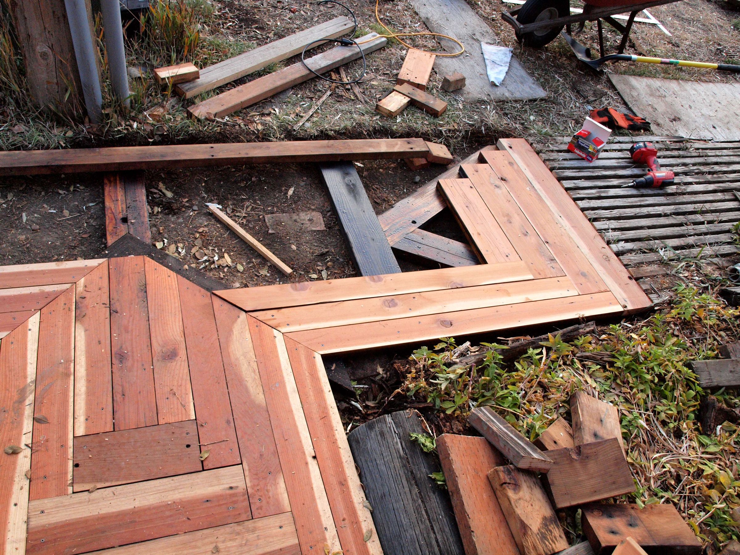 How to Build an Awesome Sidewalk With Recycled Lumber for Only 50.00