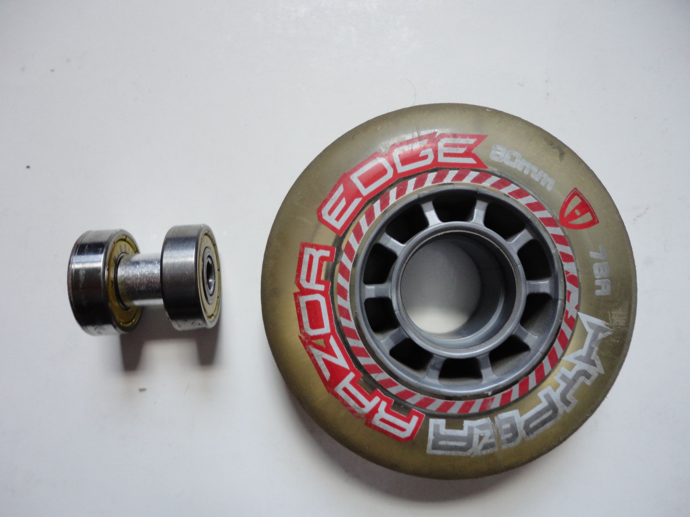 Replace Rollerblade Wheels and Bearings 6 Steps (with Pictures