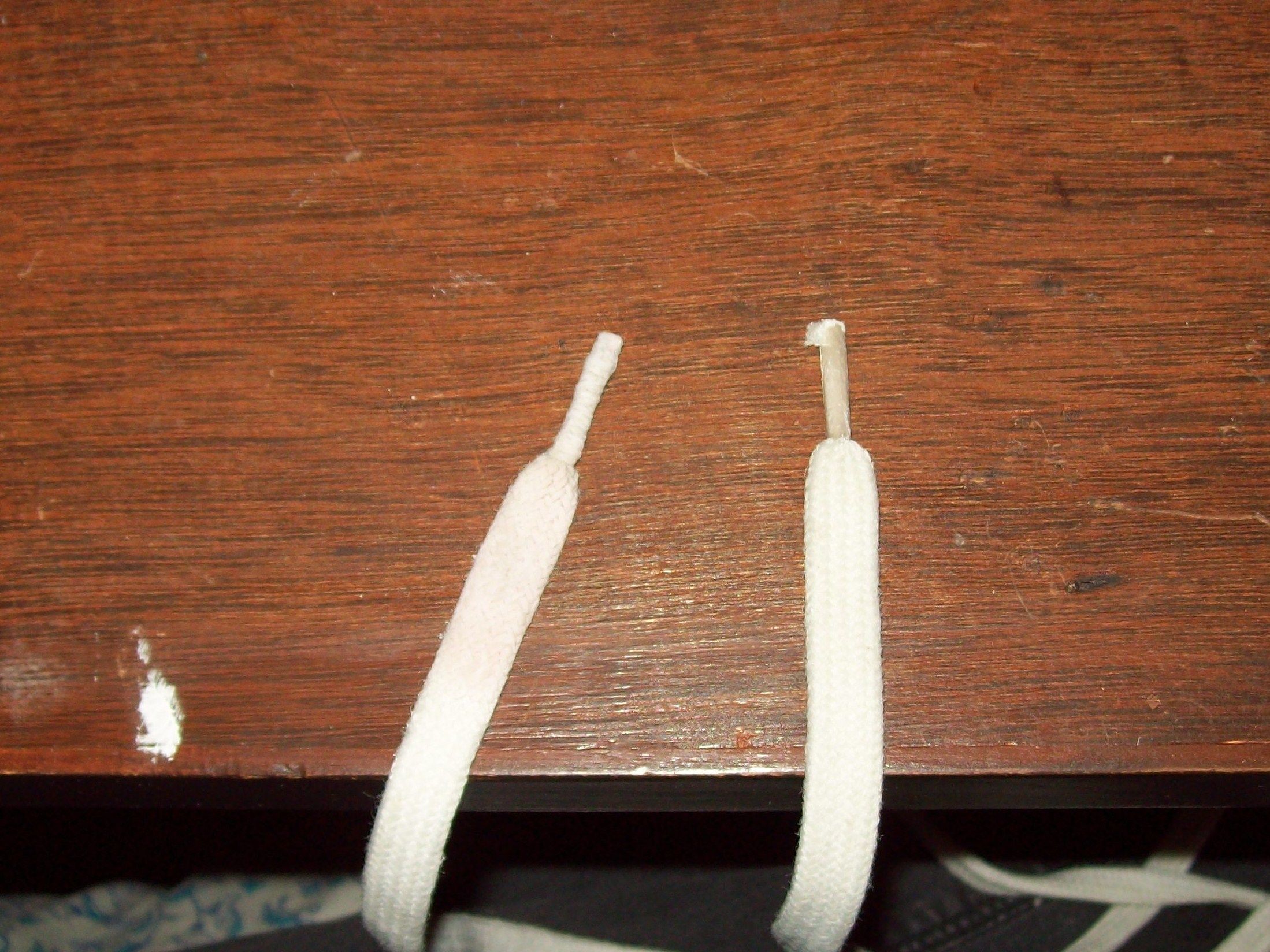 Picture of Steps to Repair Frayed or Broken Shoelaces Quickly and Easily