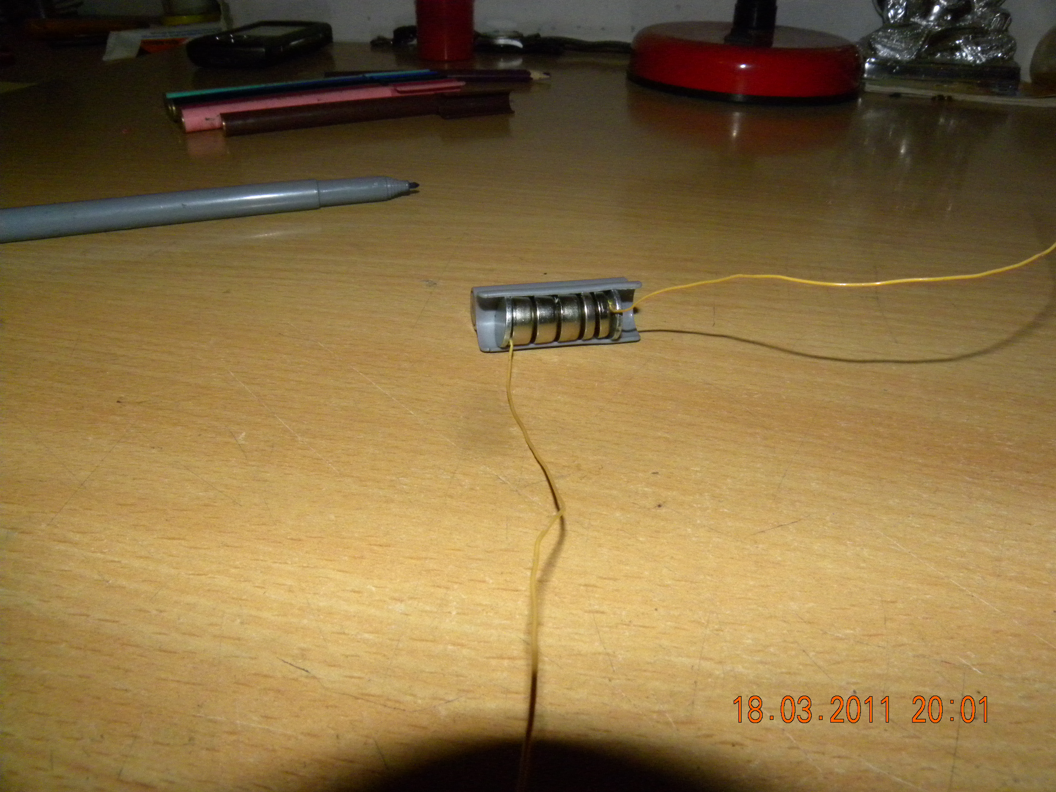 Make Your Own NIGHT VISION GOGGLES! 5 Steps Instructables