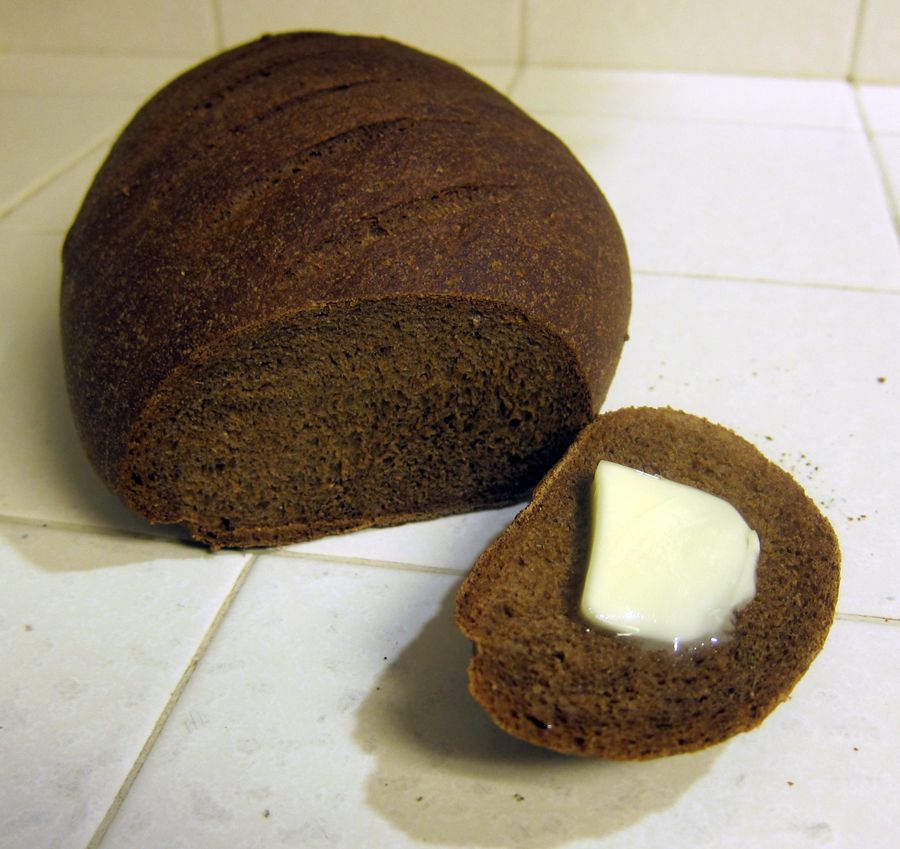 Thom's Pumpernickel Bread