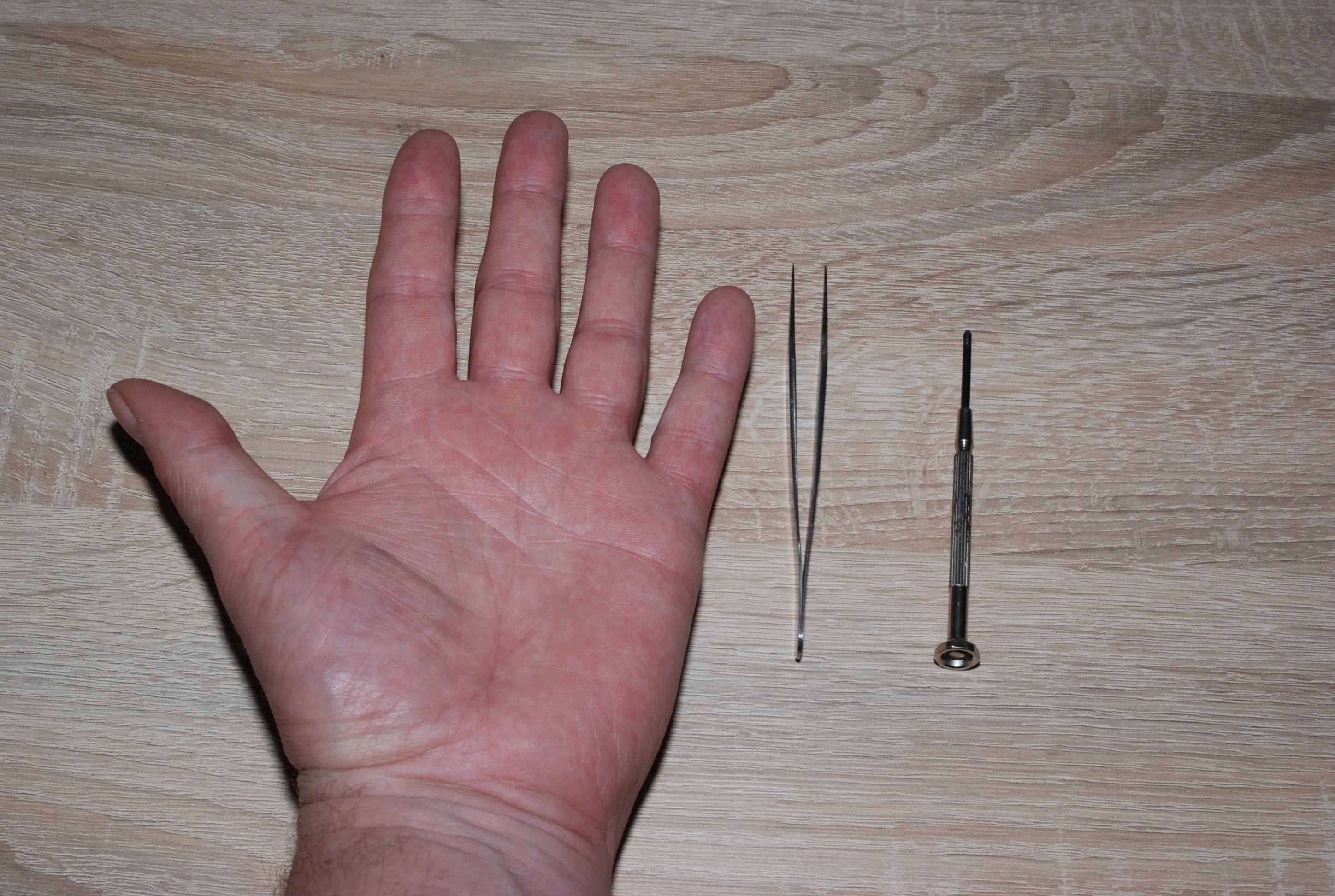 Replacement of Canon PowerShot SX130IS Battery Compartment Door 4