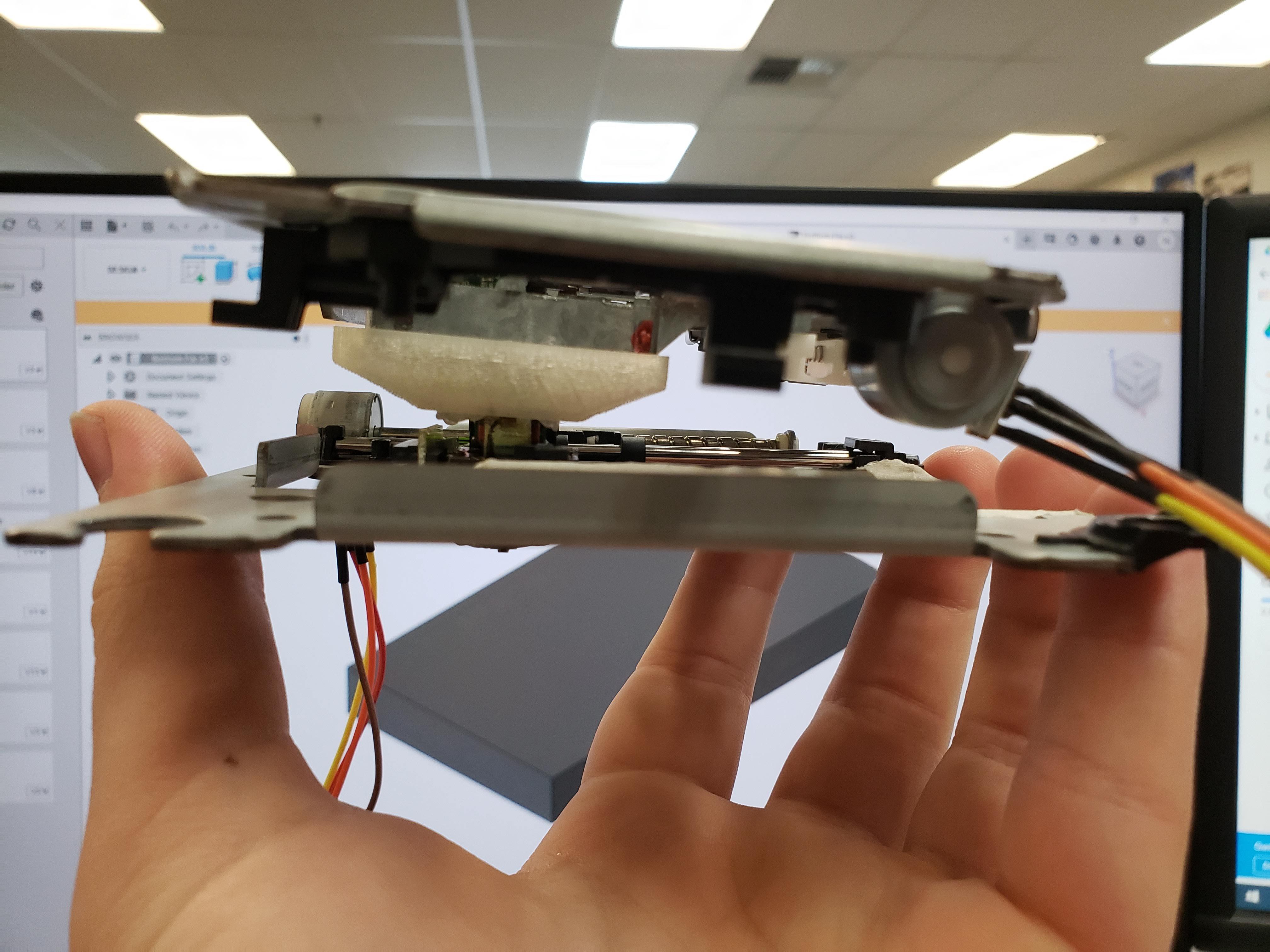 Laser Engraver Made With Repurposed CD/DVD Computer Drives 10 Steps