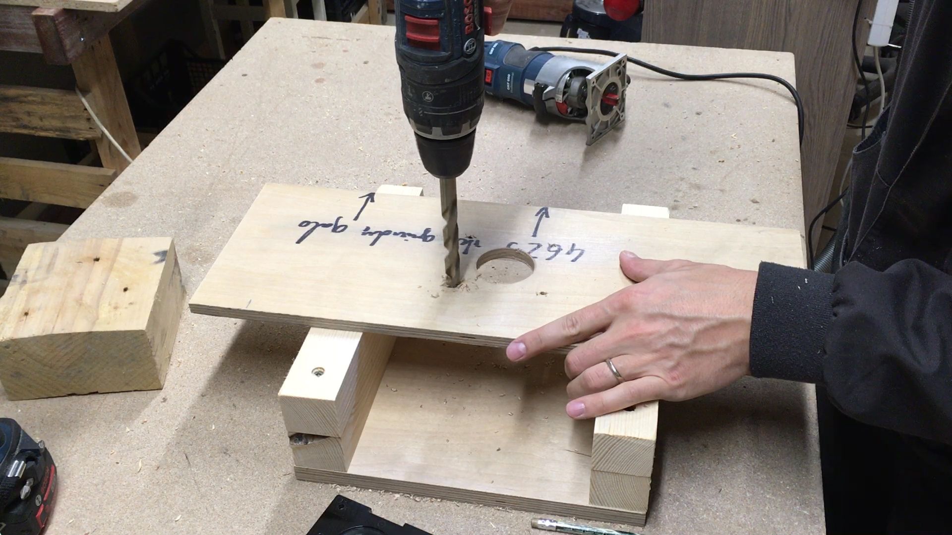 How to Make a Router Planer Jig for Wood Flattening 6 Steps (with