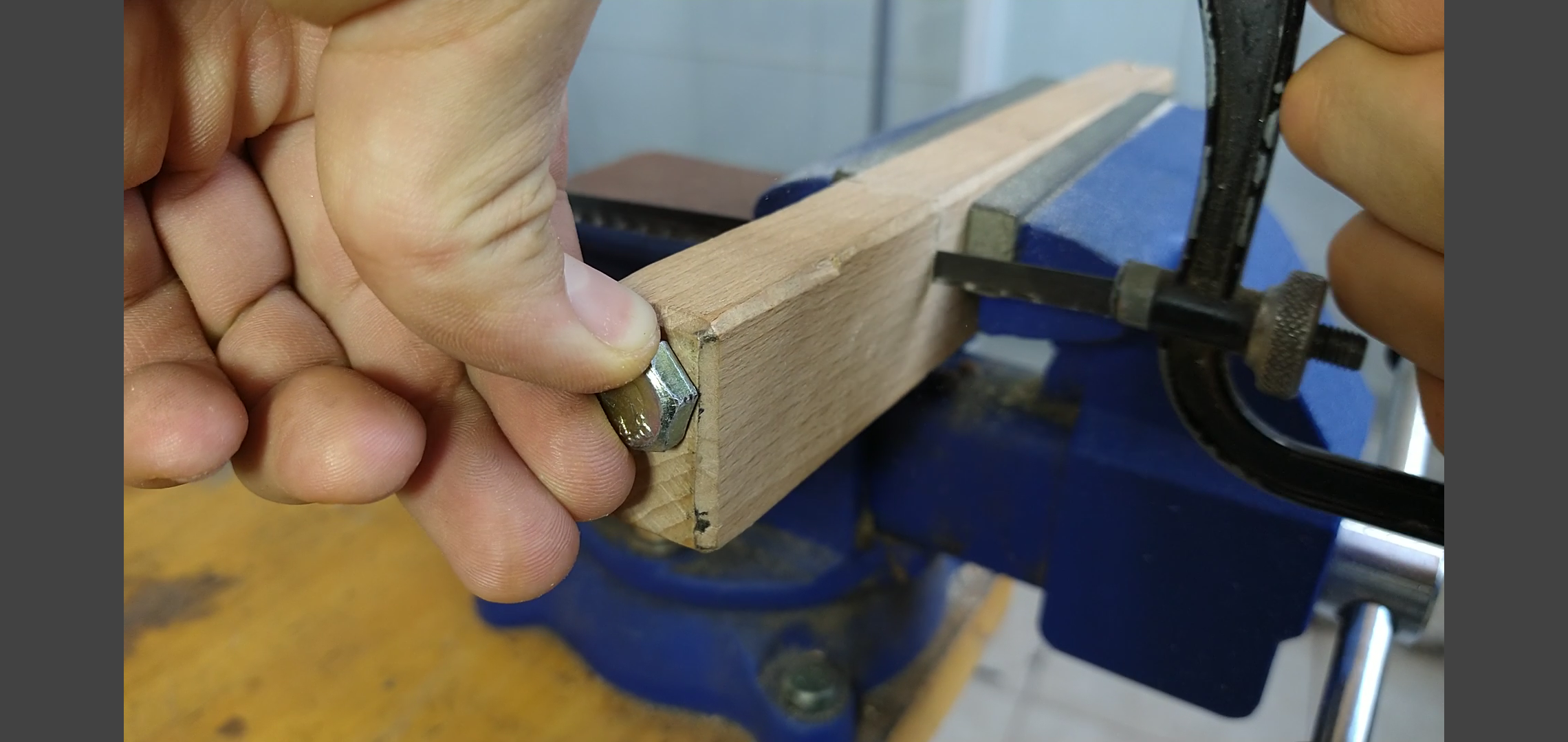 Top 10 Ways to Cut Metal Without an Angle Grinder! 11 Steps (with