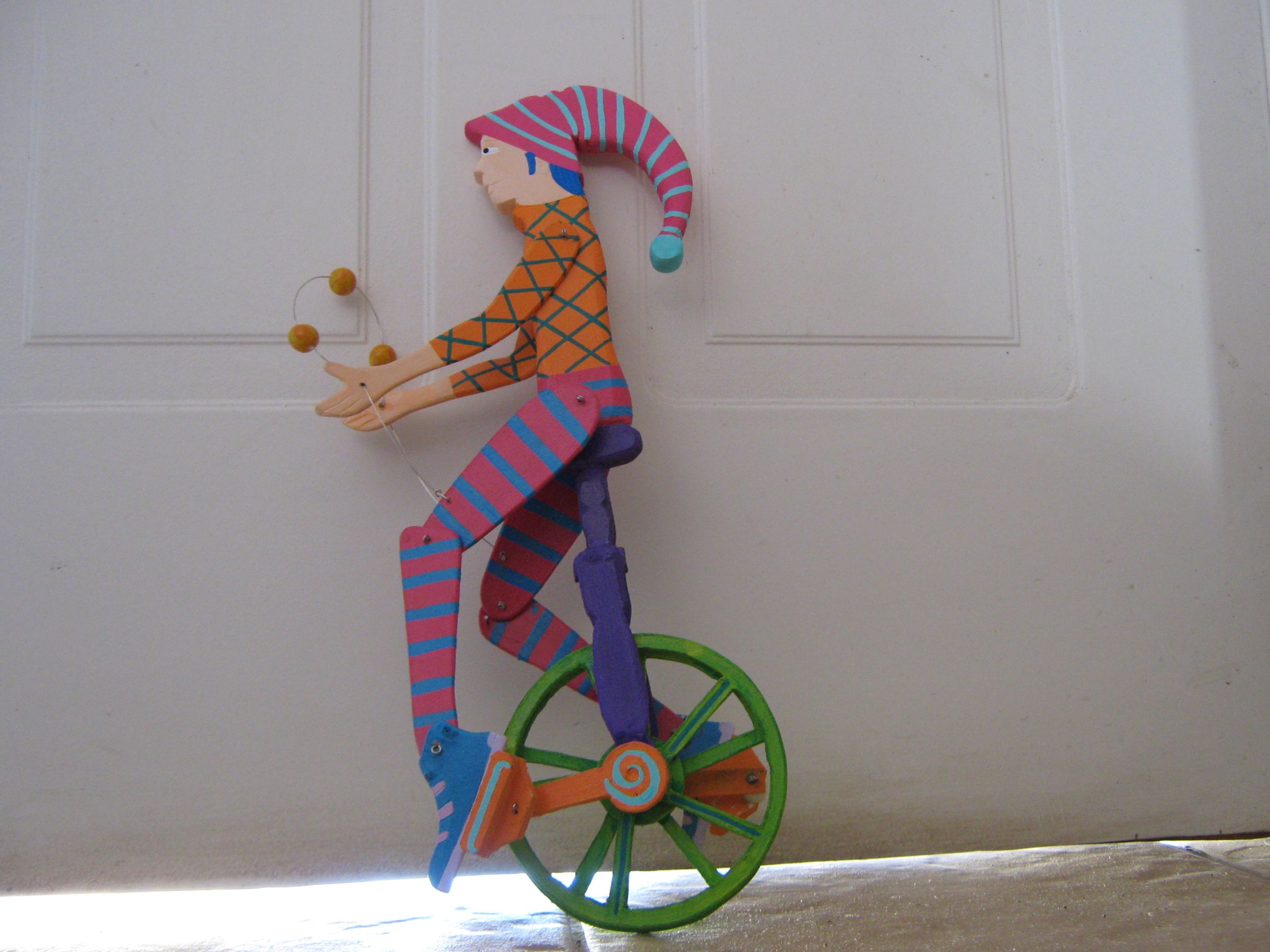 unicycle arlequin DIY Project DIY Project Image