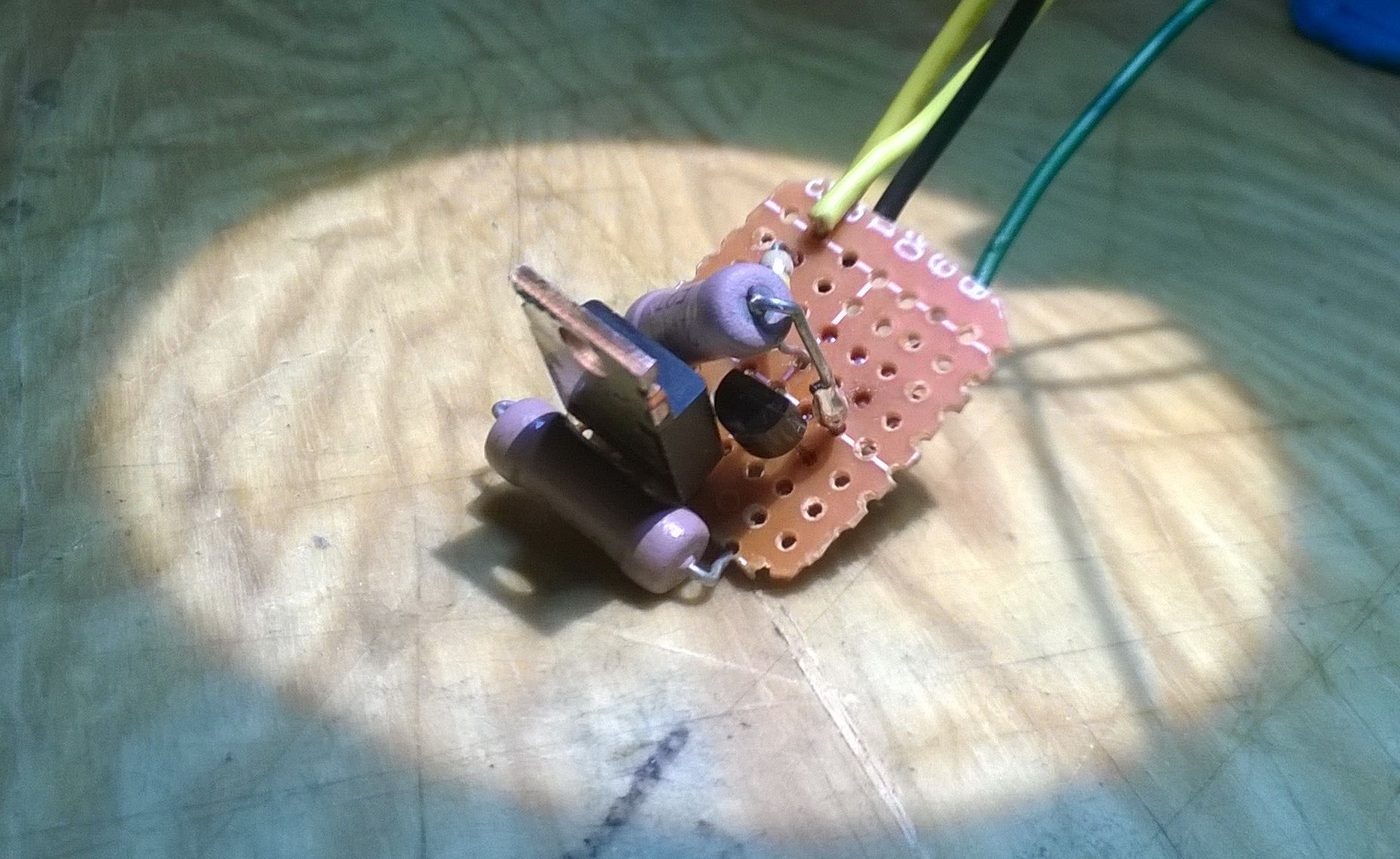 Power LED's - Simplest Light With Constant-current Circuit