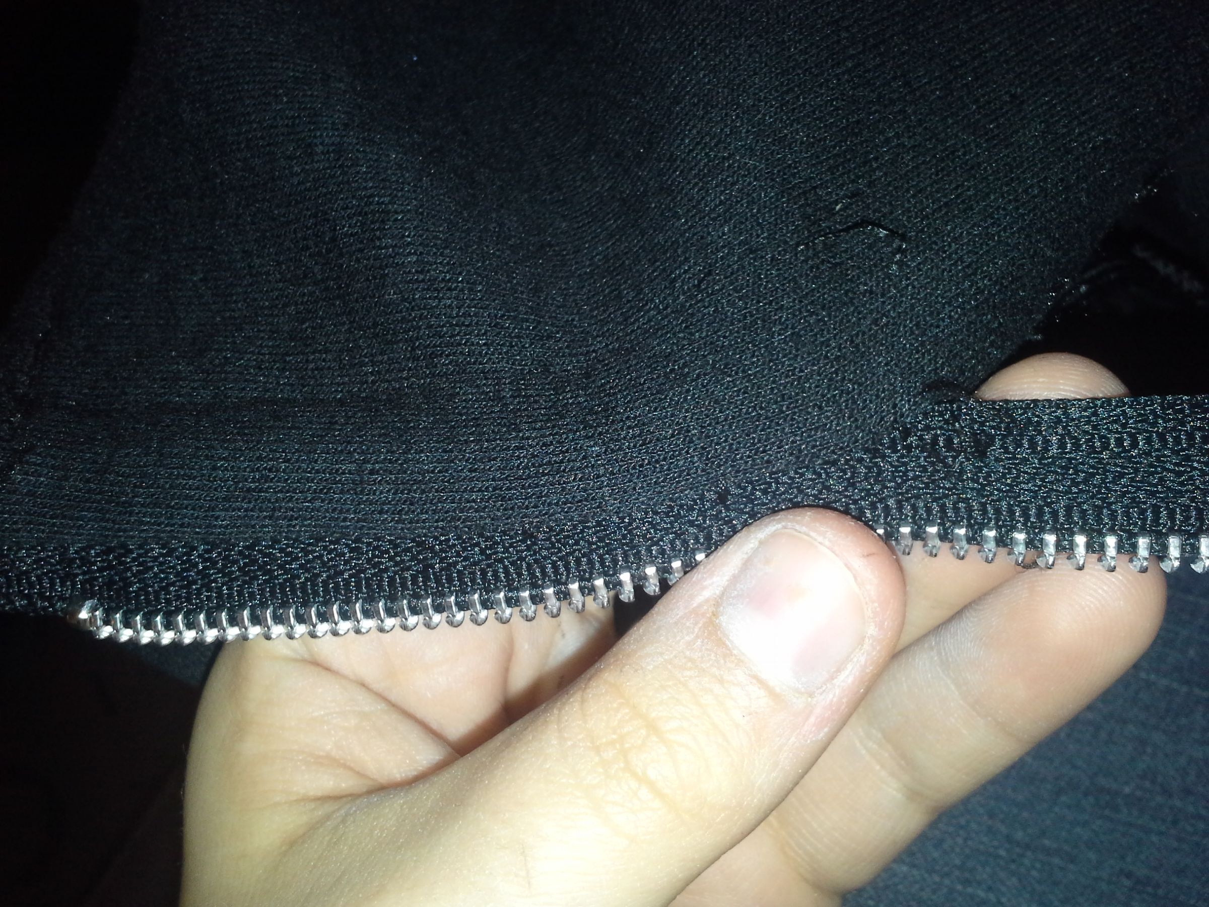 Easy Giant Zipper Hoodie 5 Steps (with Pictures) Instructables