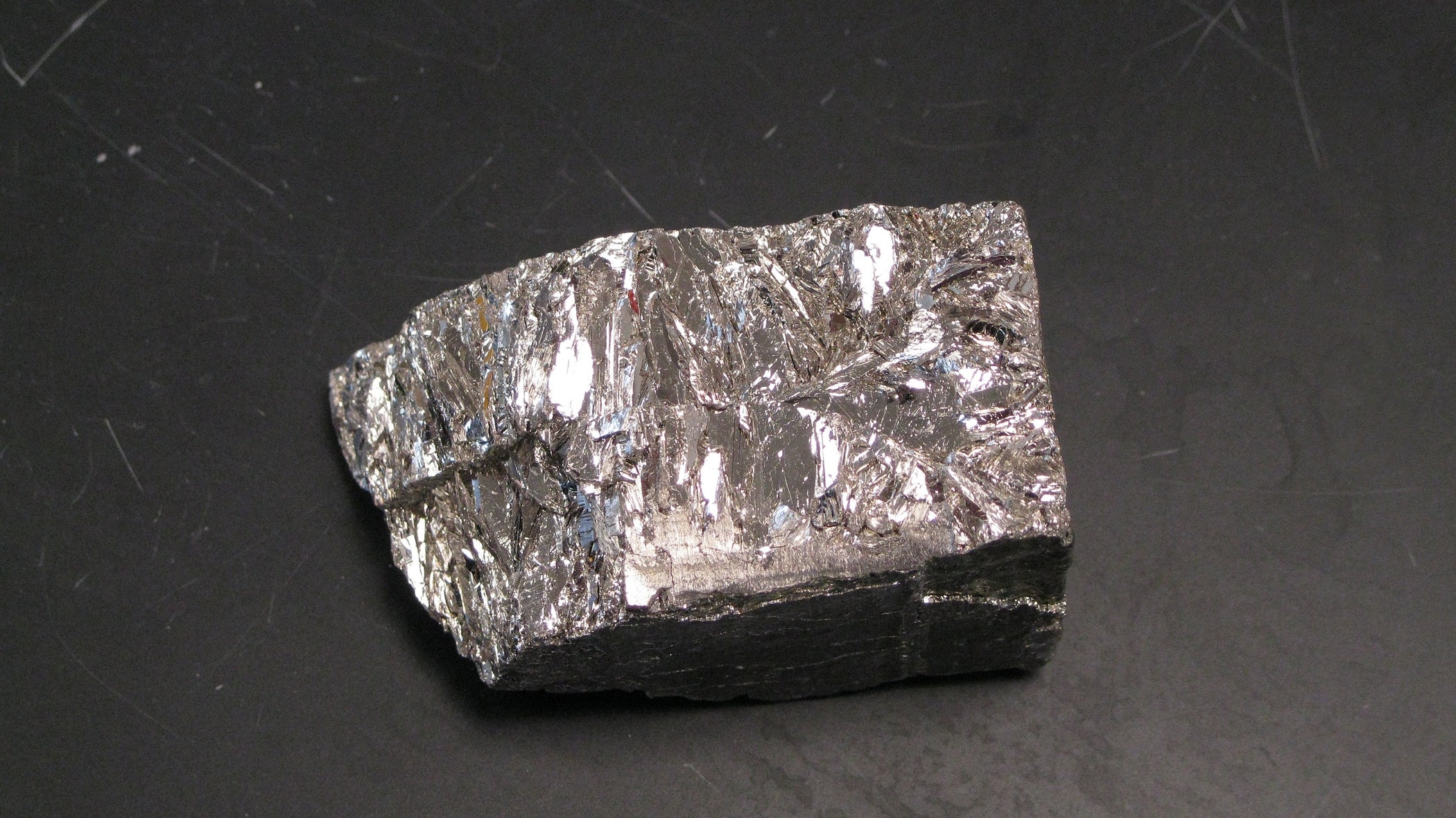 How to Make Bismuth Crystals 3 Steps (with Pictures) Instructables