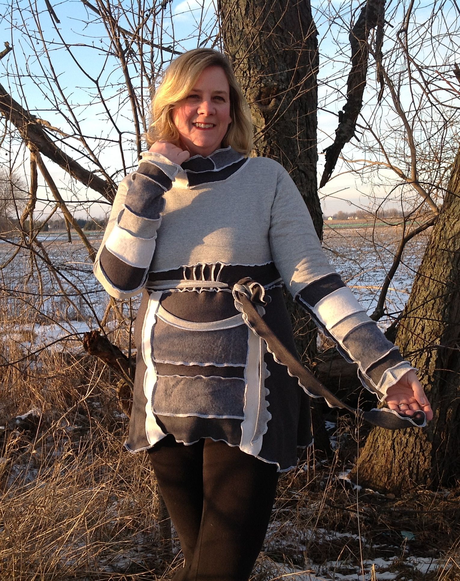 TWO SWEATSHIRT REMAKE - Perfect for Curvy Women in Leggings