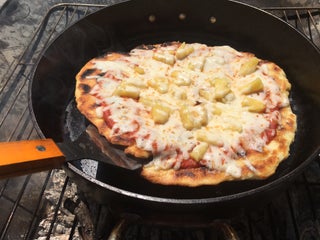 Best Ever Cast Iron Skillet Pizza On The Fire Pit Or Campfire 5 Steps With Pictures Instructables