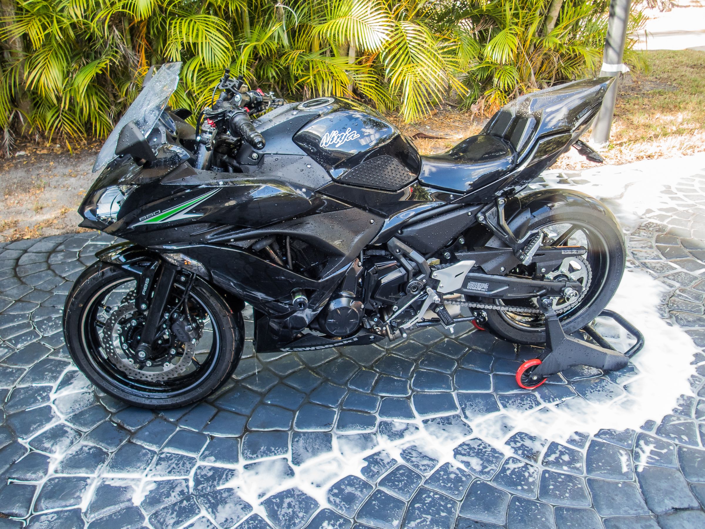 Motorcycle Chain Cleaning & Lubrication Ninja 650/Z650 10 Steps (with Pictures) Instructables