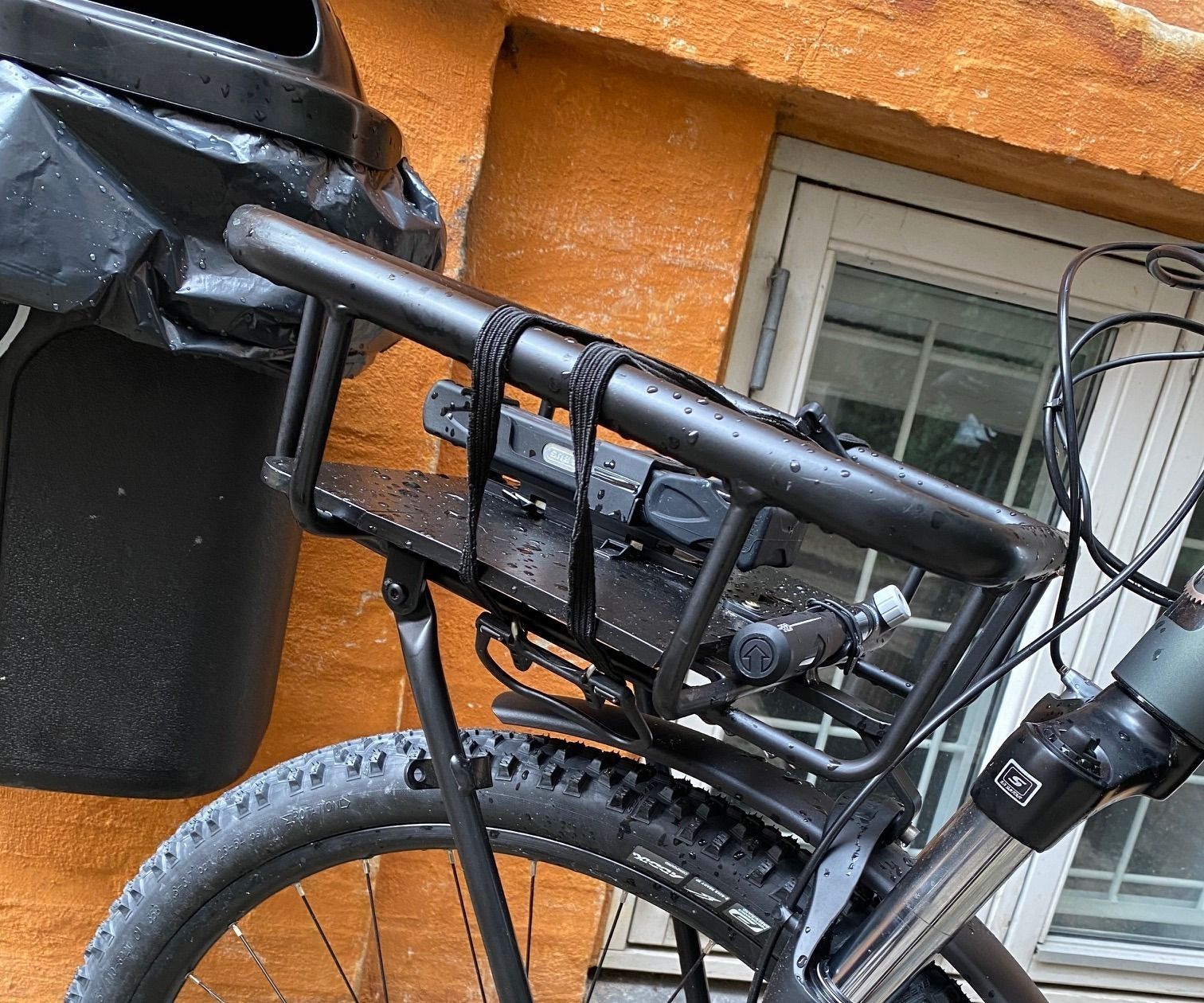 suspension fork pannier rack
