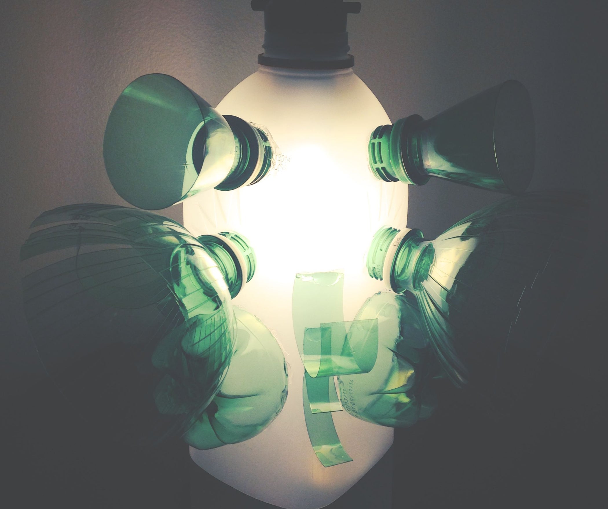 EcoFriendly Lamp 4 Steps Instructables