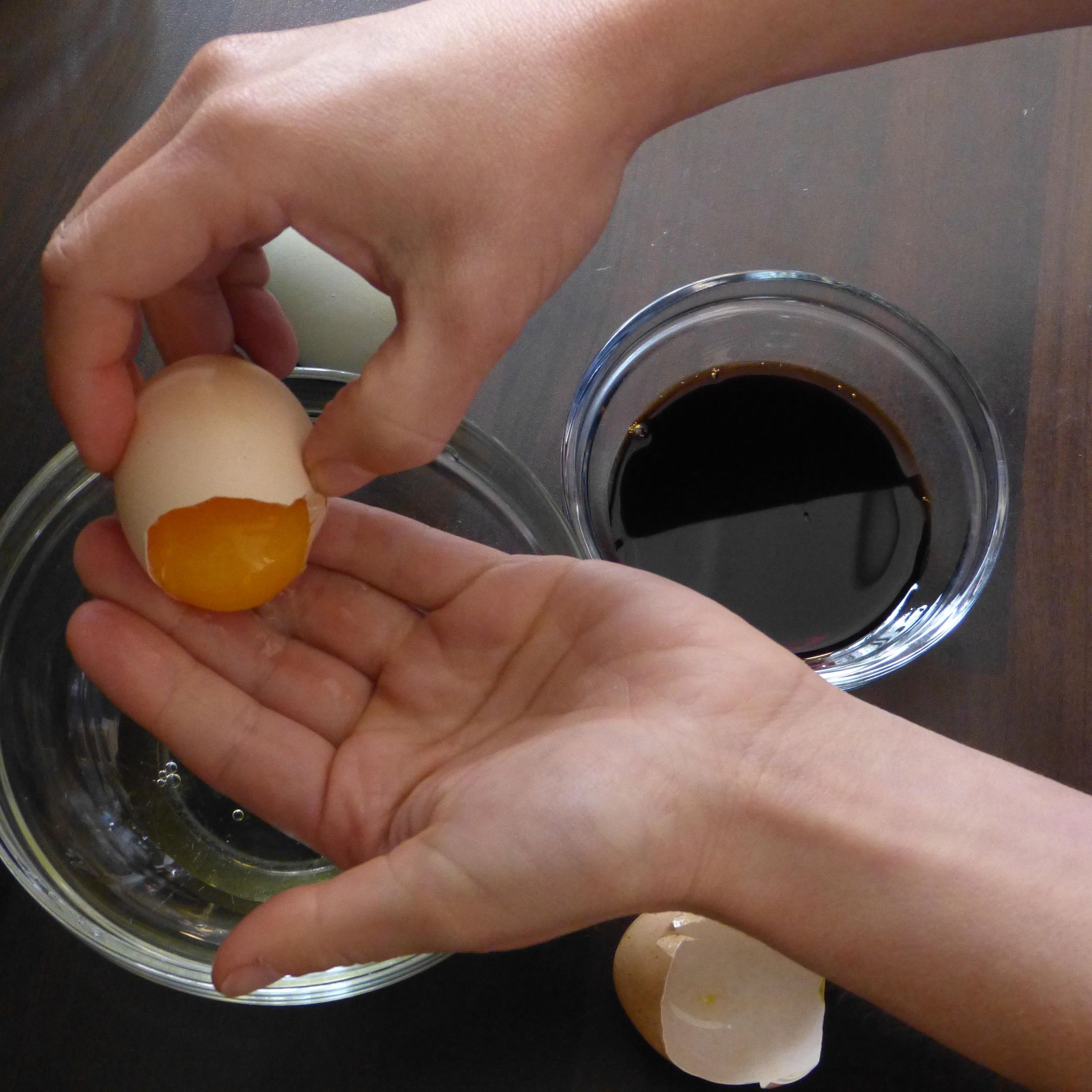 Cured Egg Yolk, Salmon and Avocado Open Sandwich 6 Steps (with