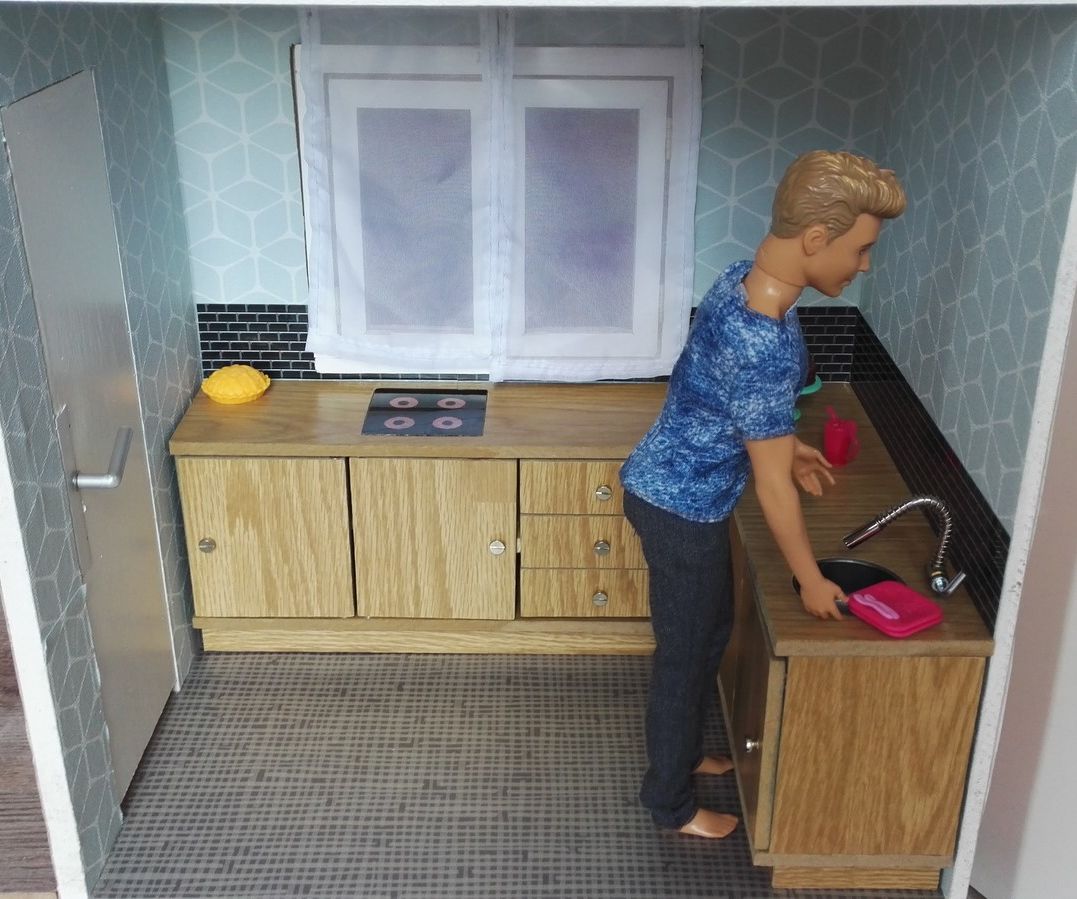Barbie Dollhouse Kitchen 5 Steps Instructables