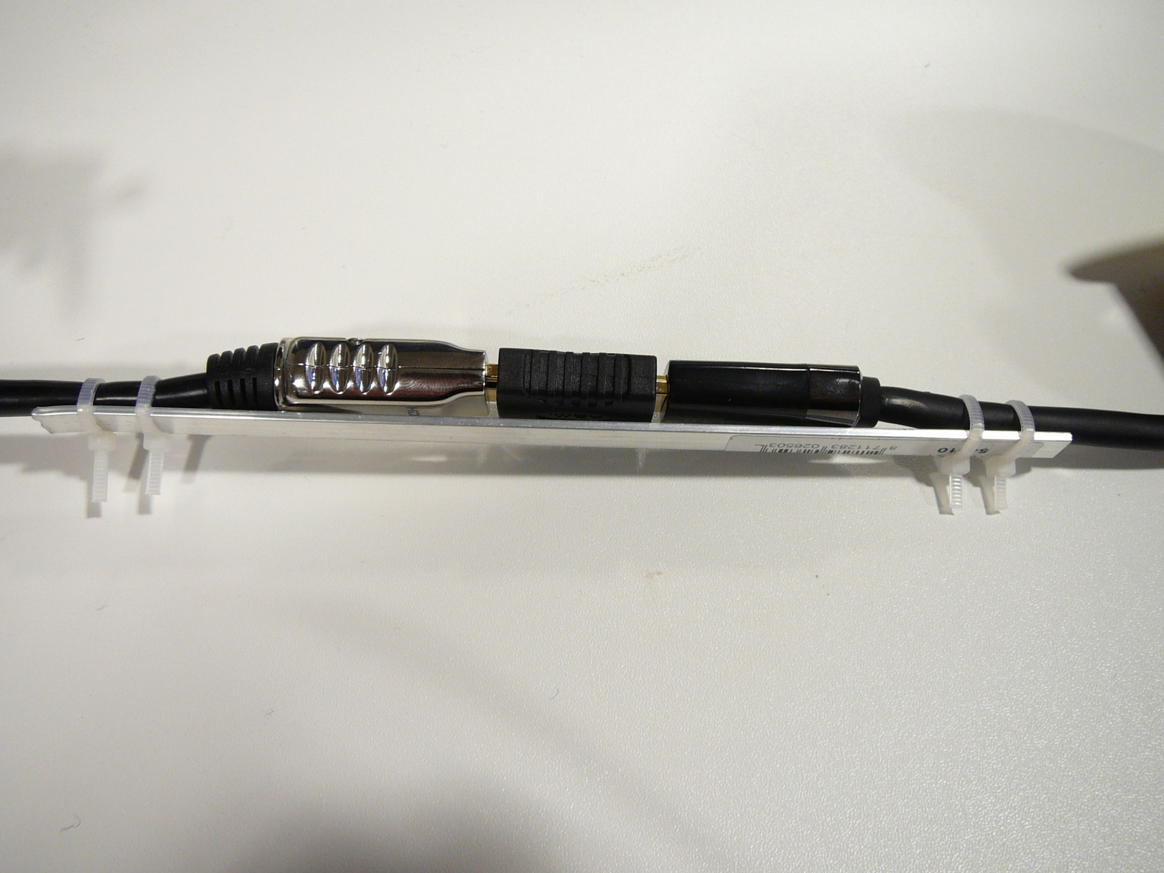 Repair a Hdmi Cable 6 Steps (with Pictures) Instructables