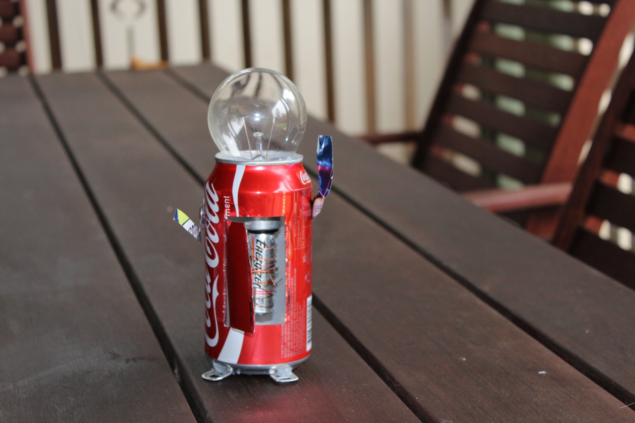 How to Make a Coca Cola Robot From Recyclables 5 Steps (with Pictures