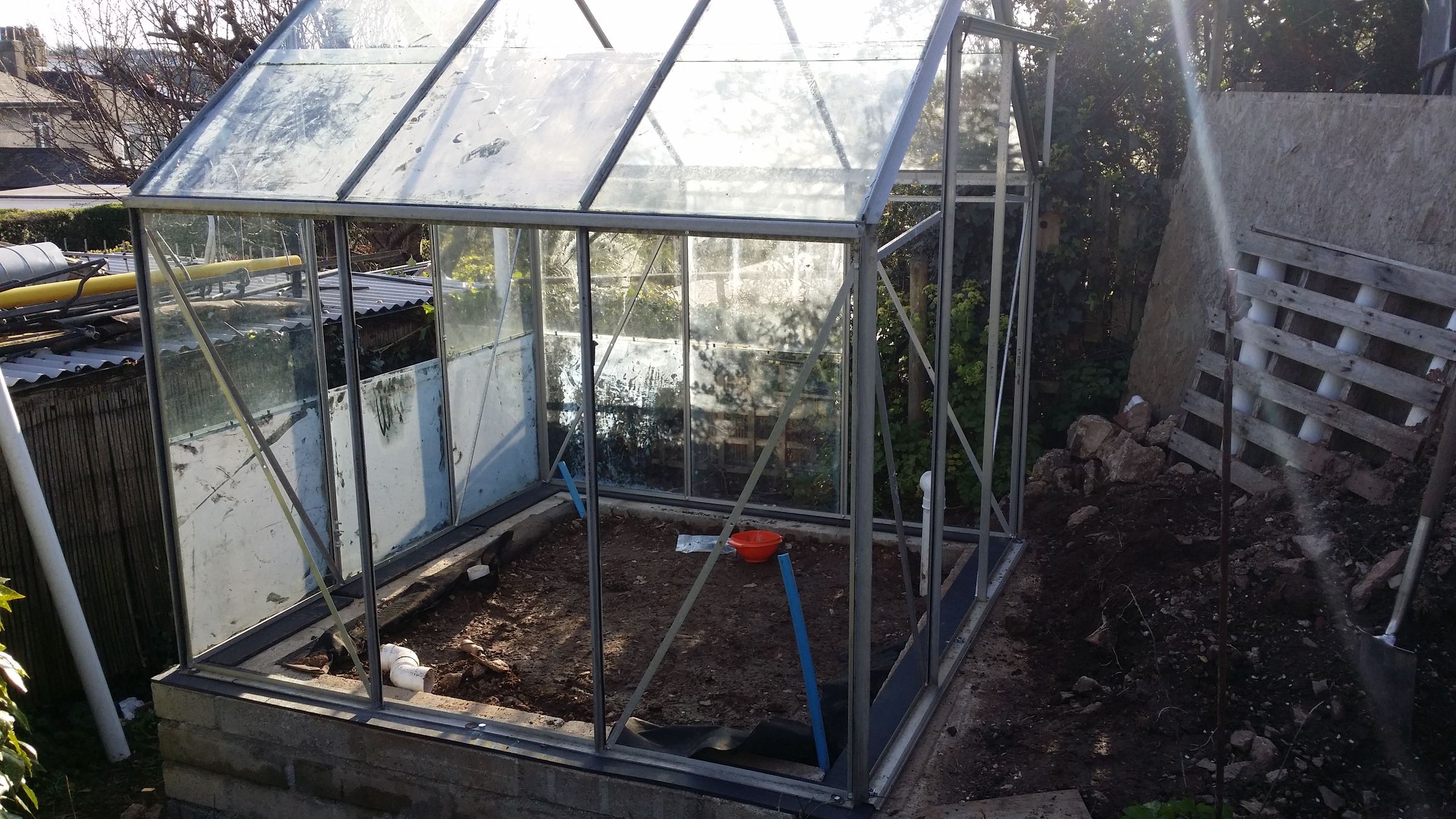 How I Created a Heat Sink for My Greenhouse (2019) 7 Steps