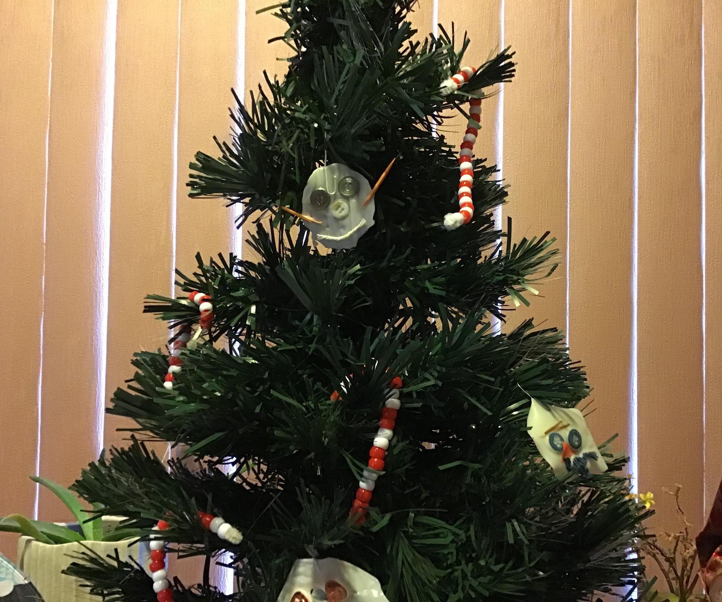 2 easy christmas ornaments DIY Project DIY Project Image