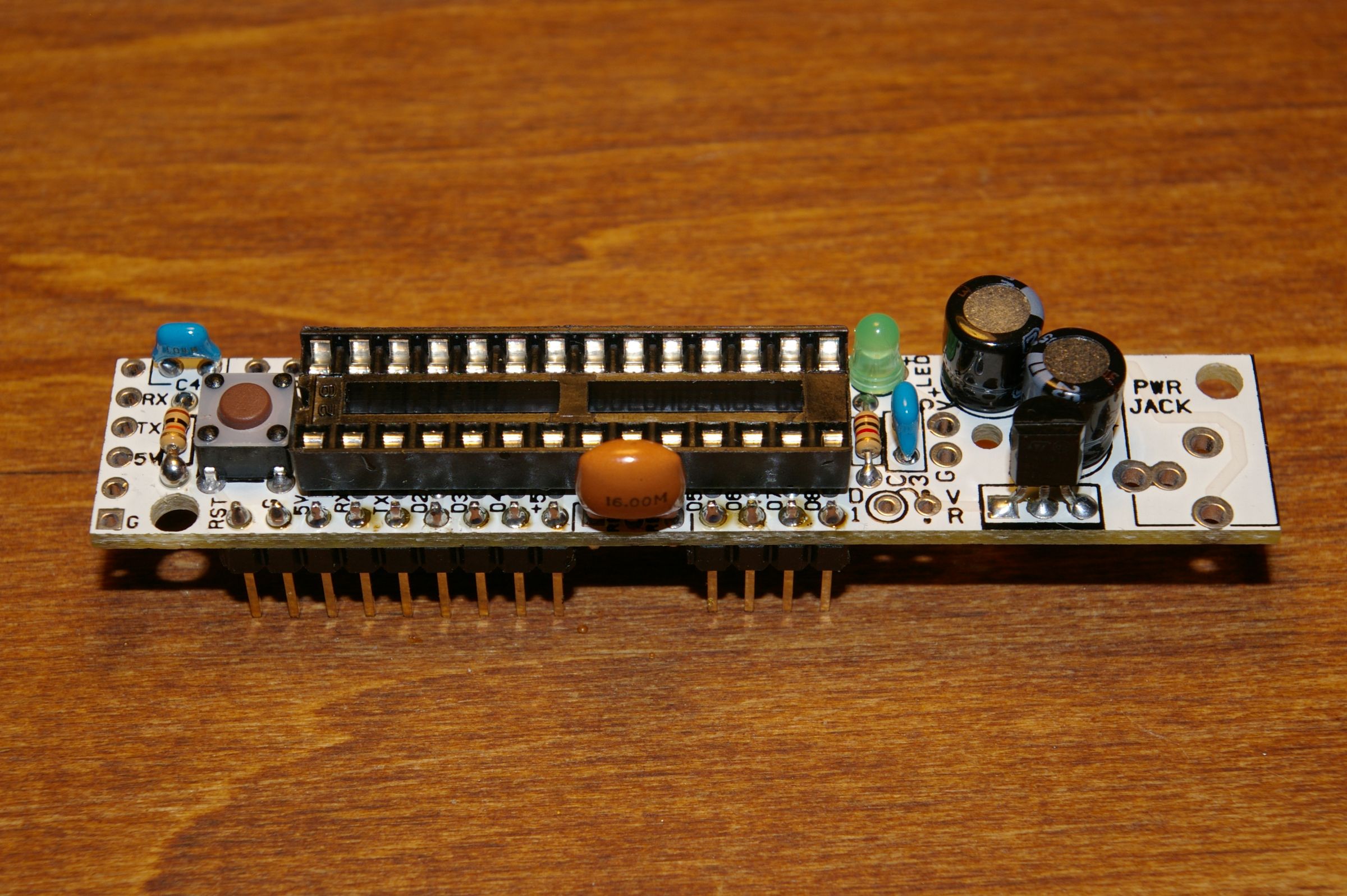 Assembling the Really Bare Bones Board (RBBB) Arduino Clone UPDATED