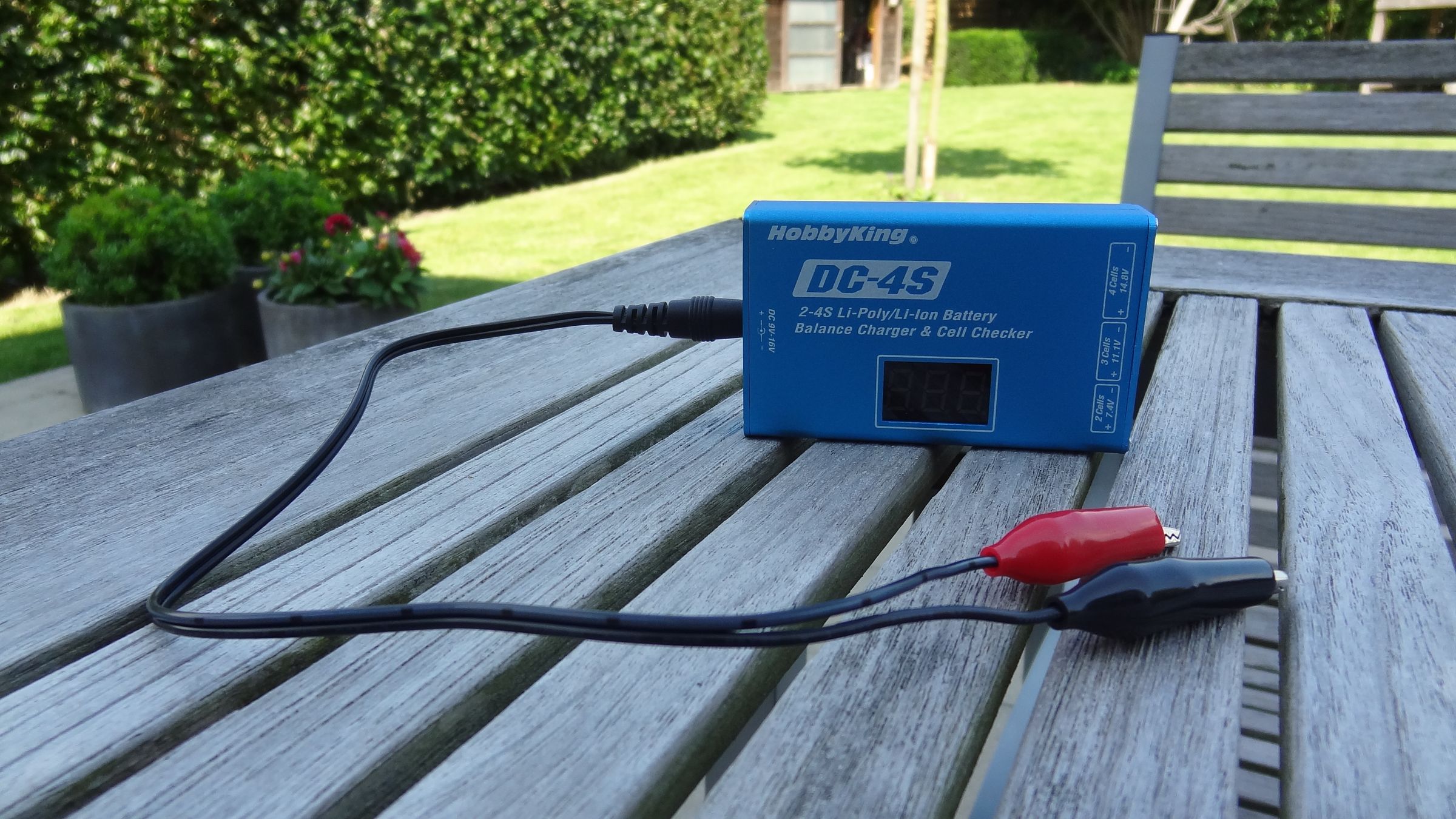 Solar Powered LiPo Charging Station 7 Steps (with Pictures) Instructables